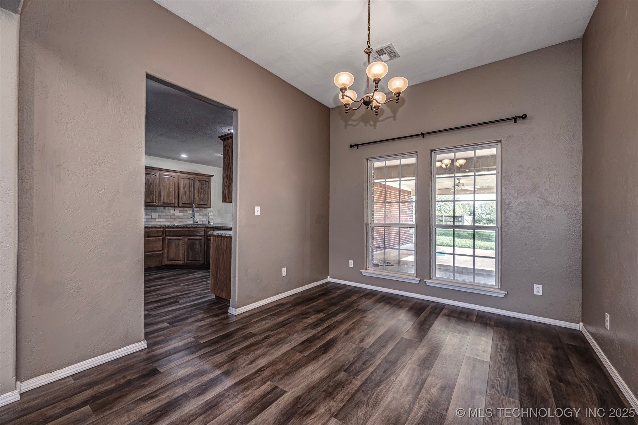 17595 County Road 1528
