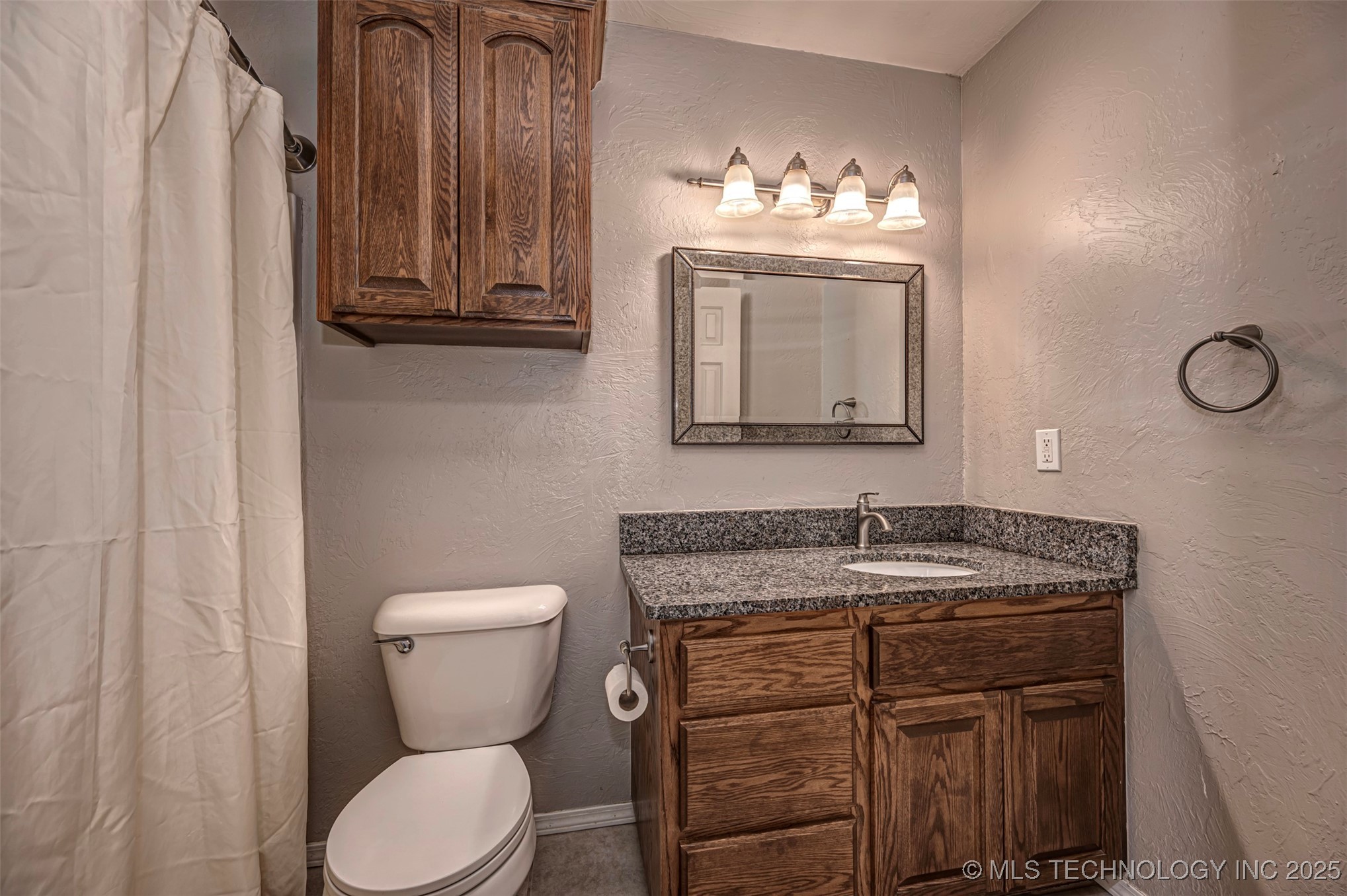 17595 County Road 1528