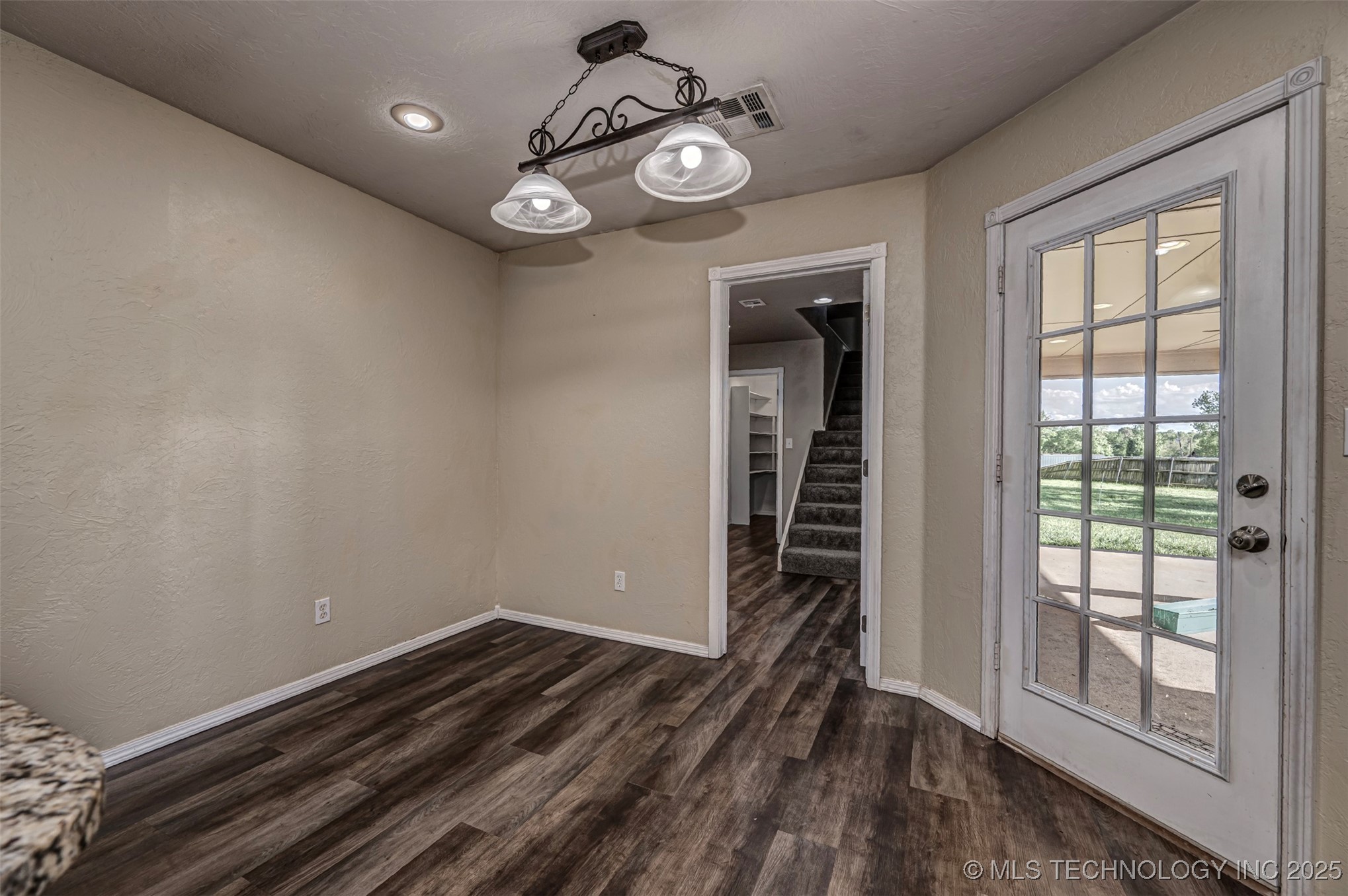17595 County Road 1528