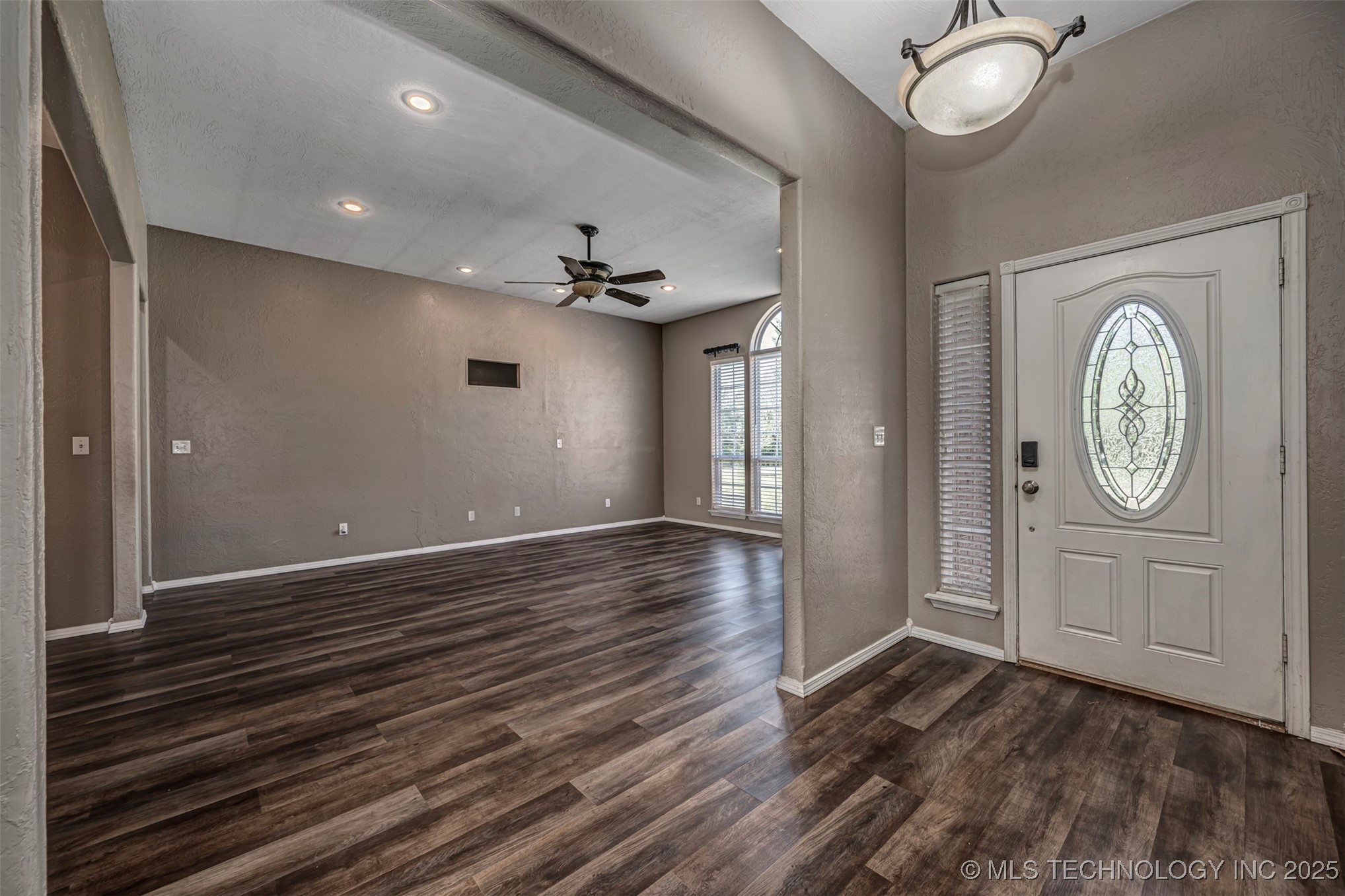 17595 County Road 1528