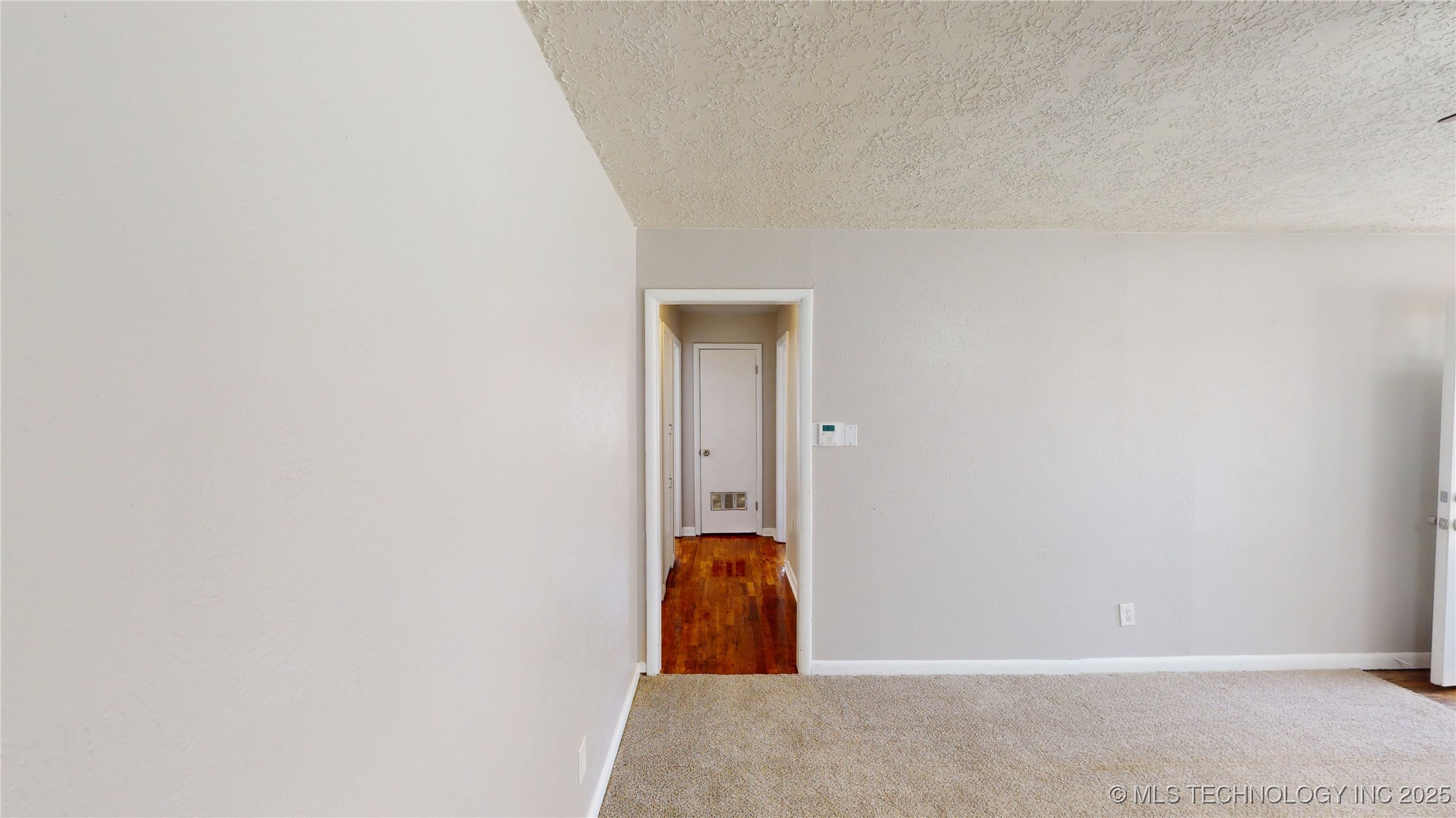 1800 E 17th
