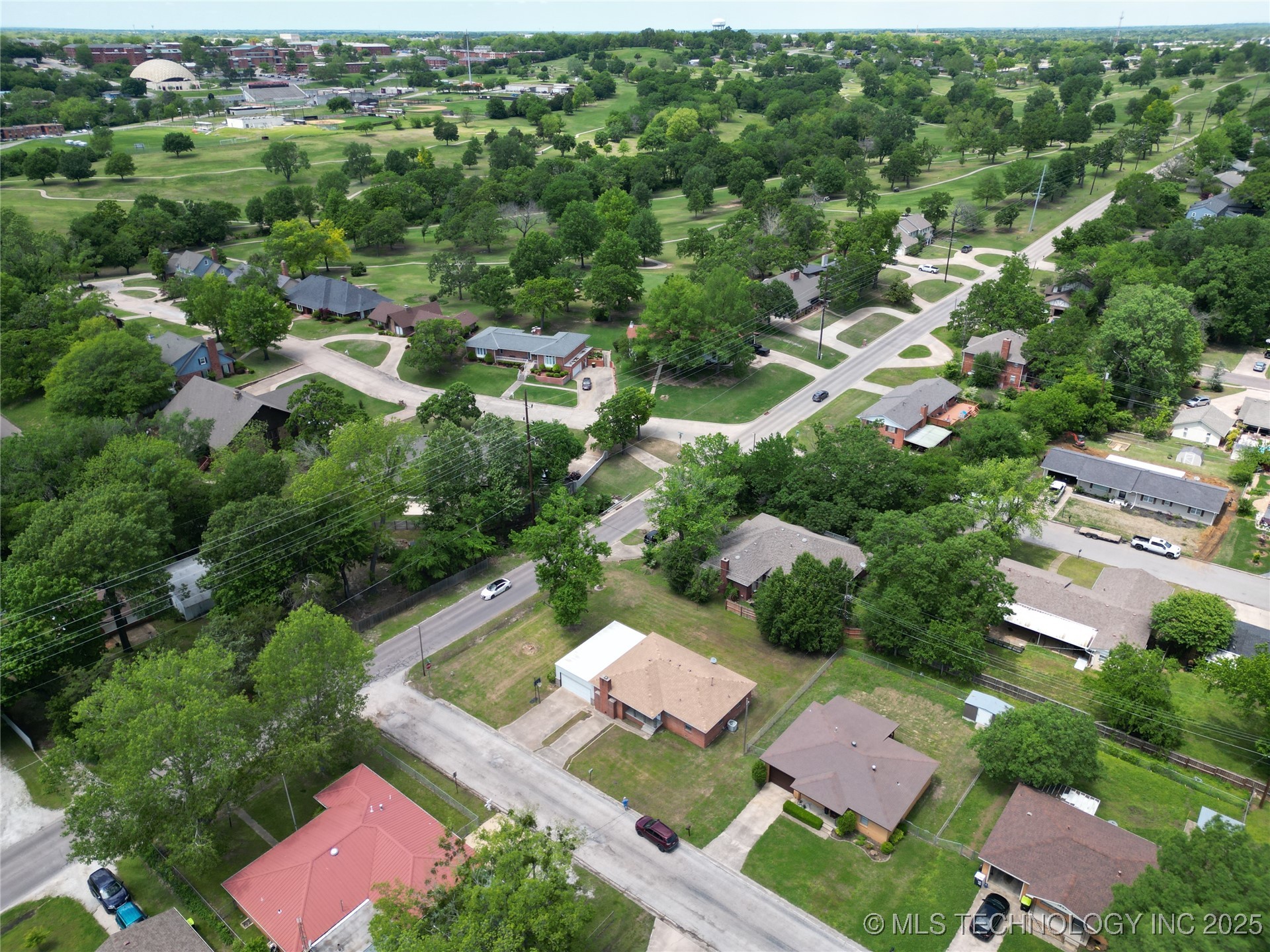 1800 E 17th