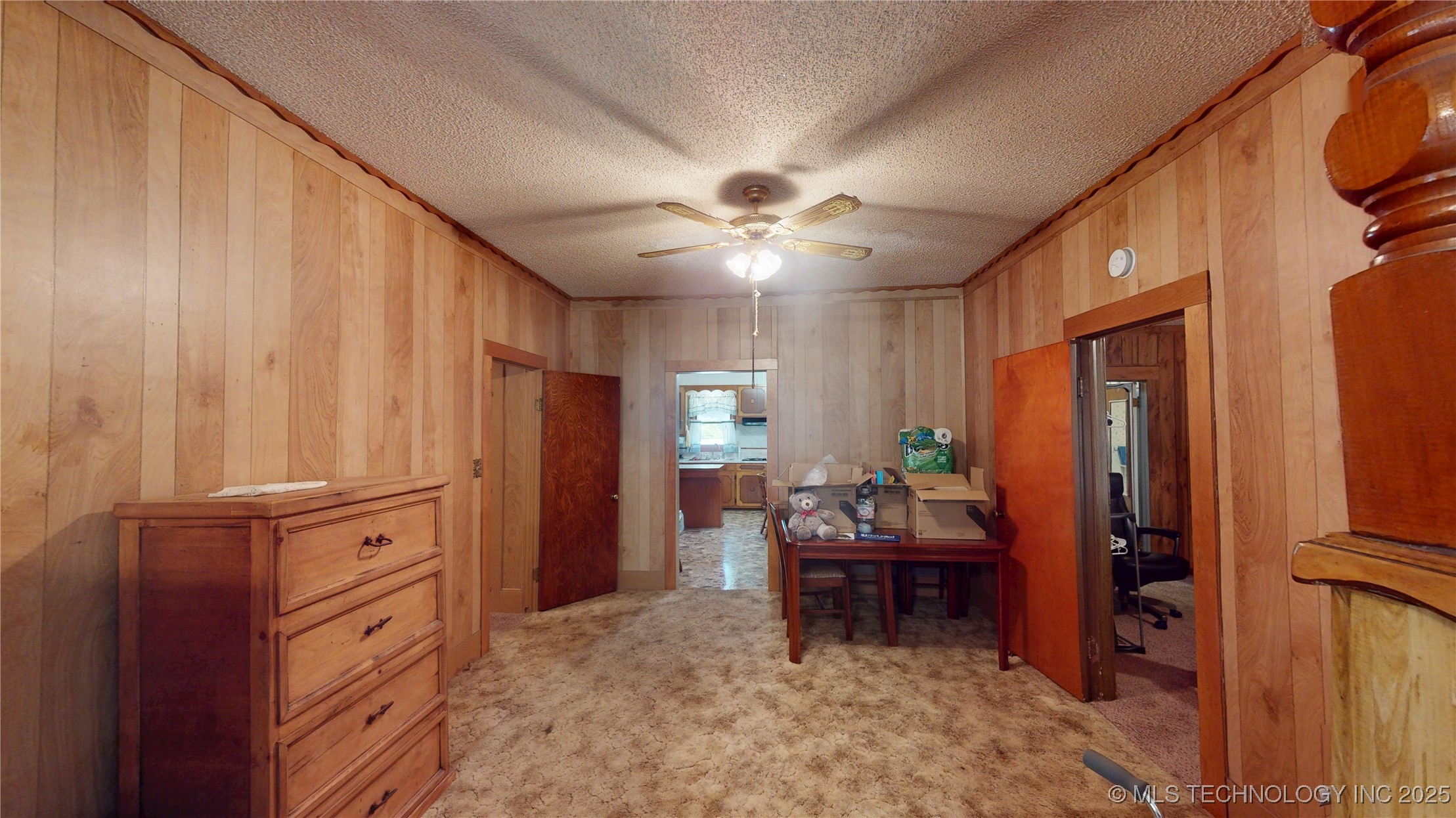 715 S Cherry