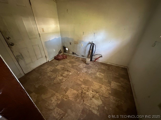 301 S Hinckley