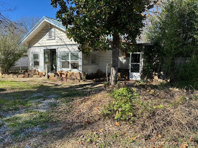 301 S Hinckley