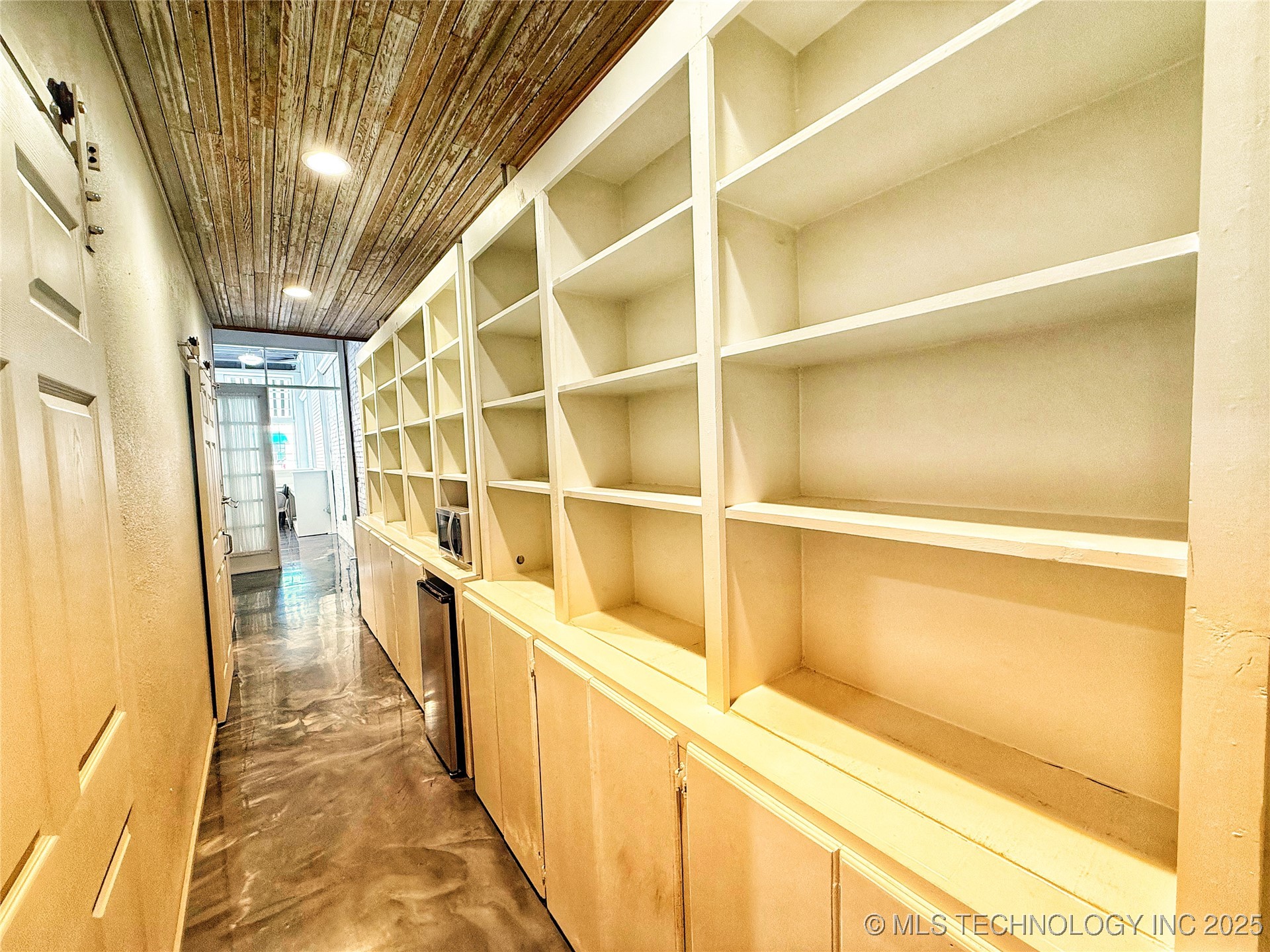 114 N Main Street