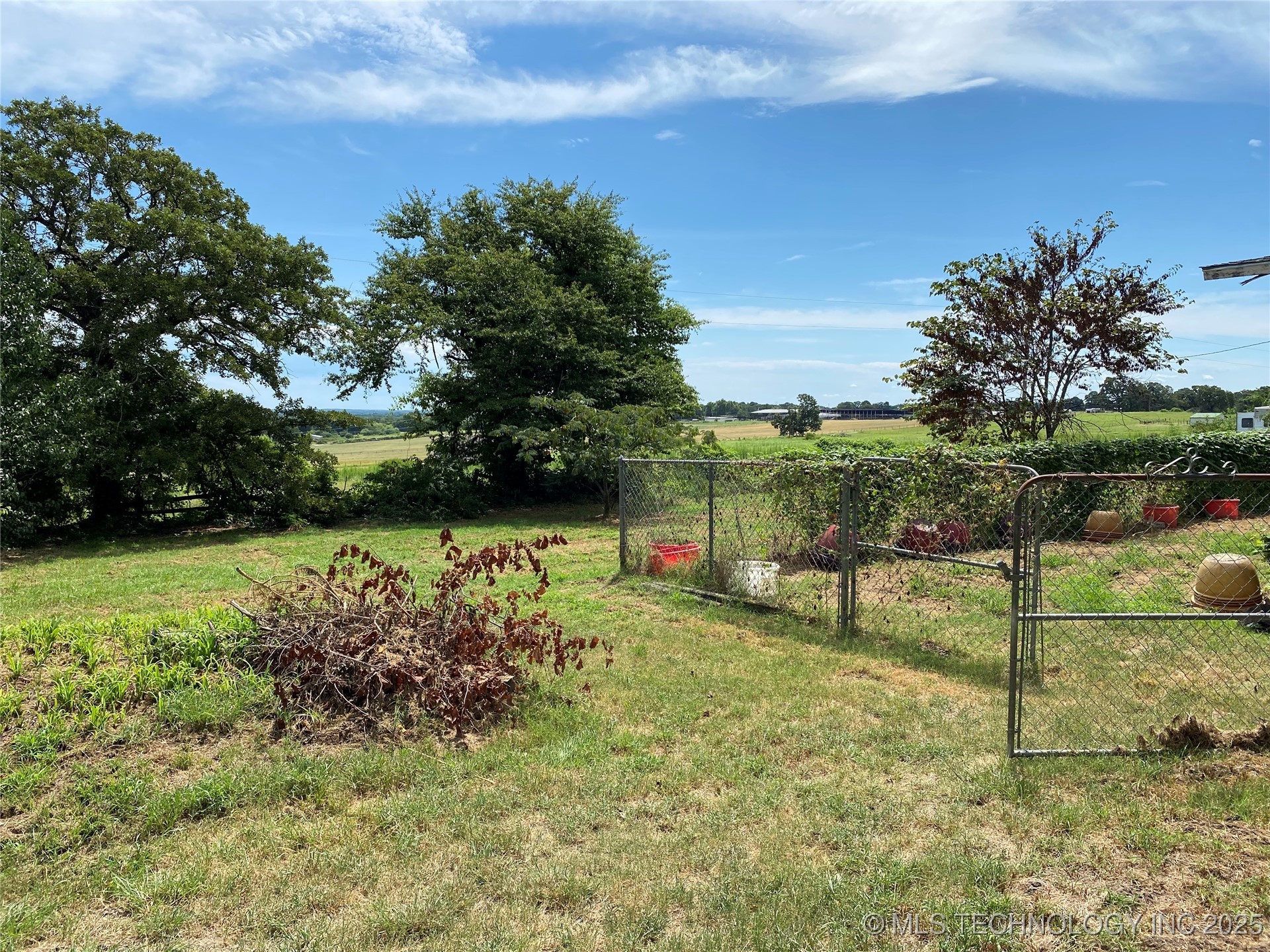 20571 County Road 1600