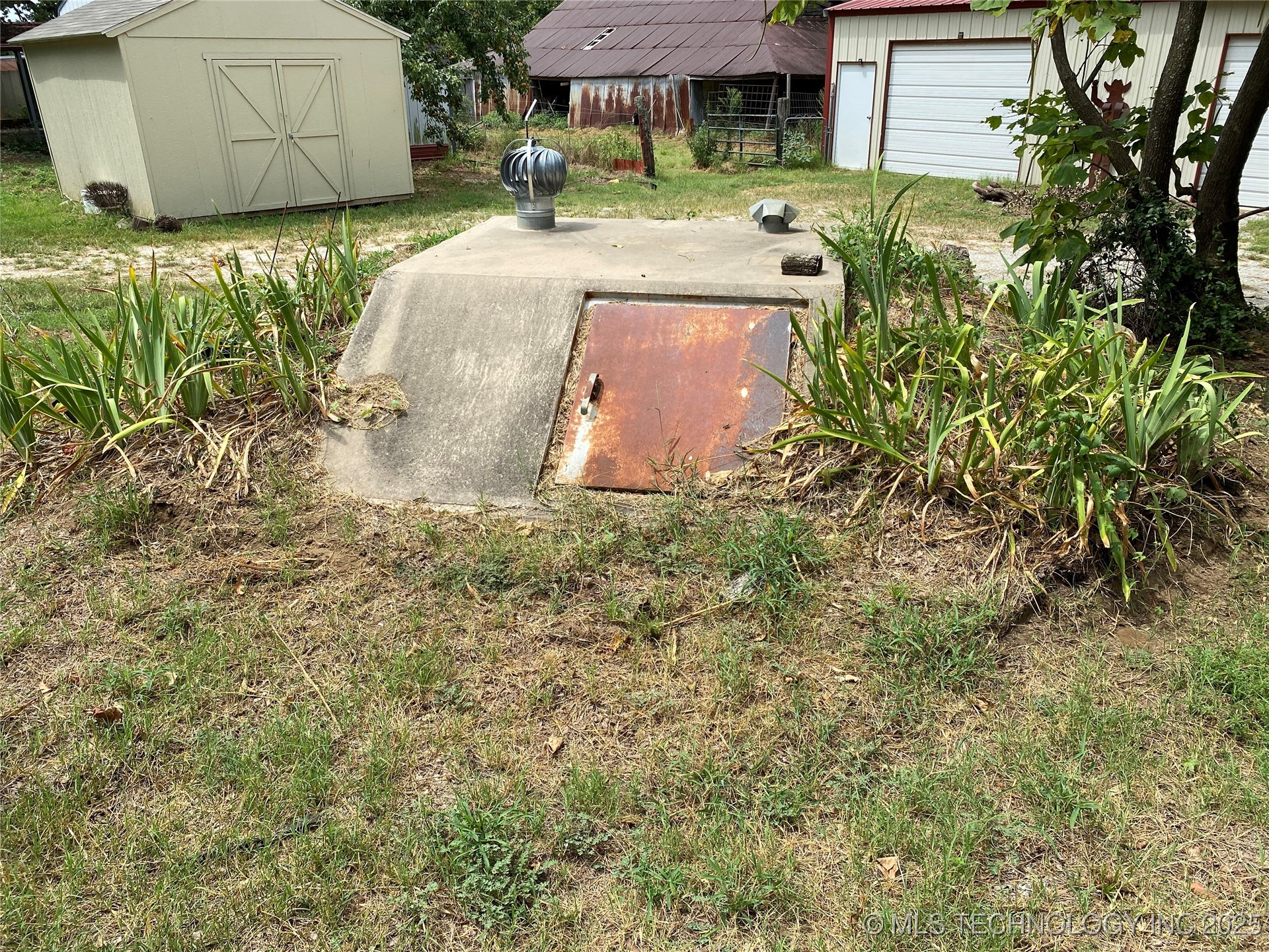 20571 County Road 1600