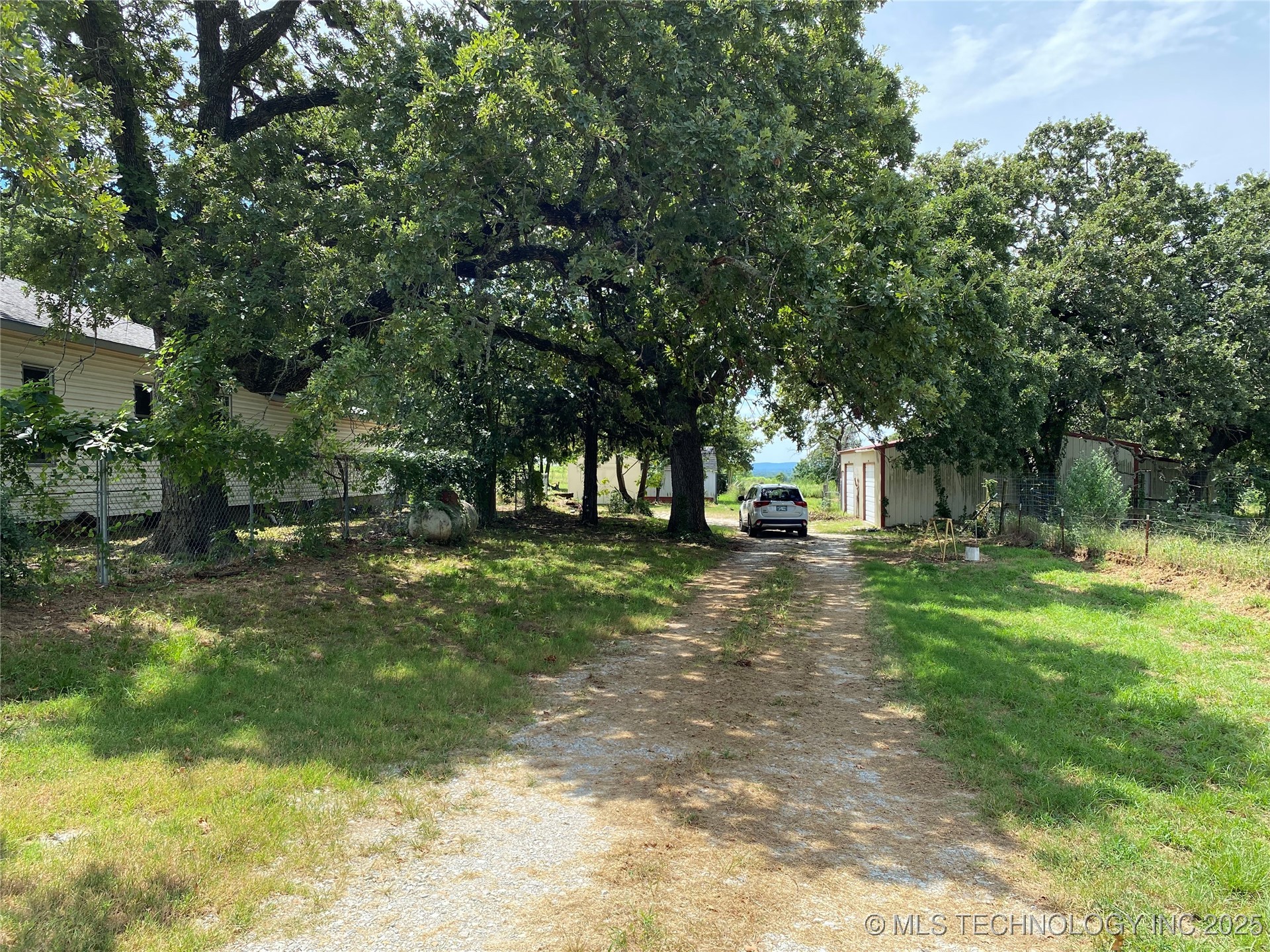 20571 County Road 1600