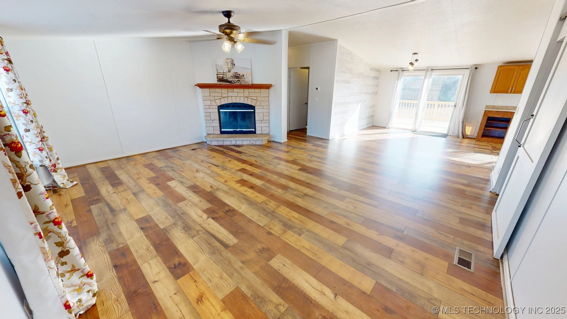 6788 County Road 3470