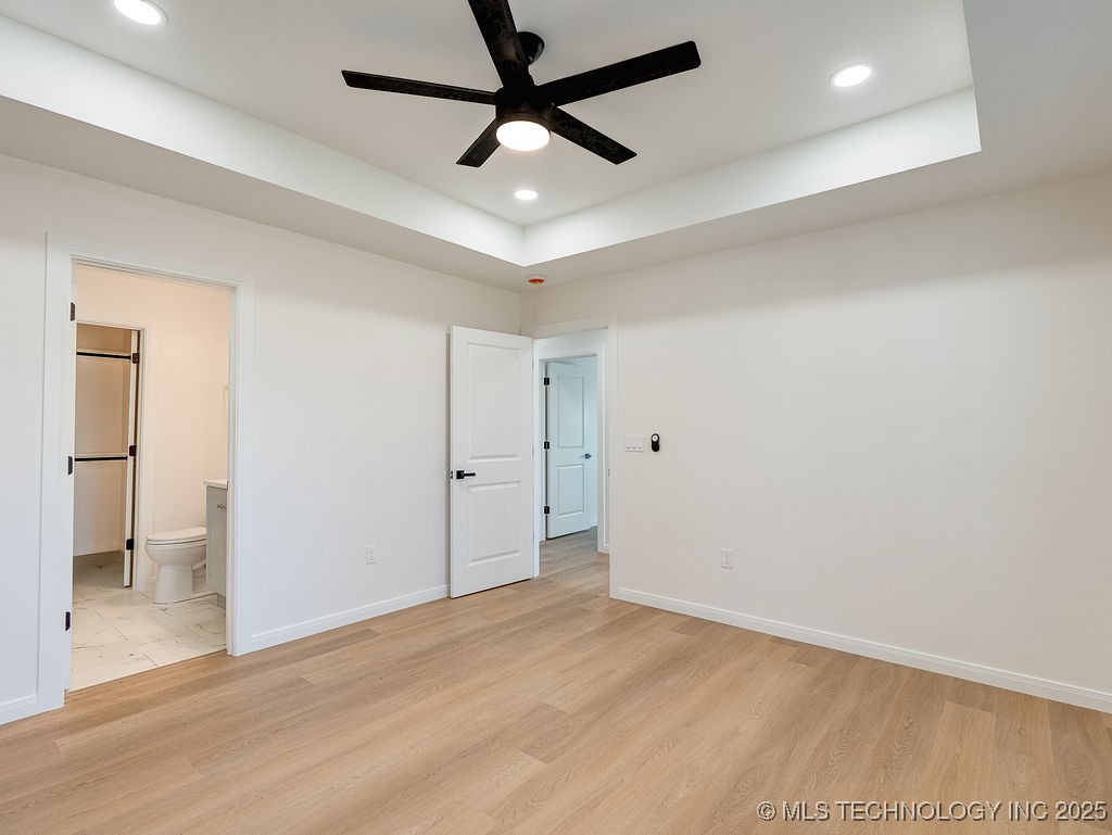 1108 E Beverly