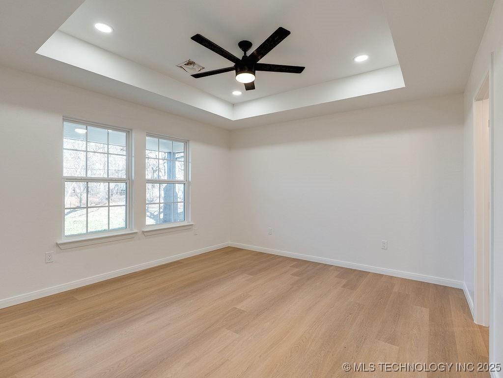 1108 E Beverly