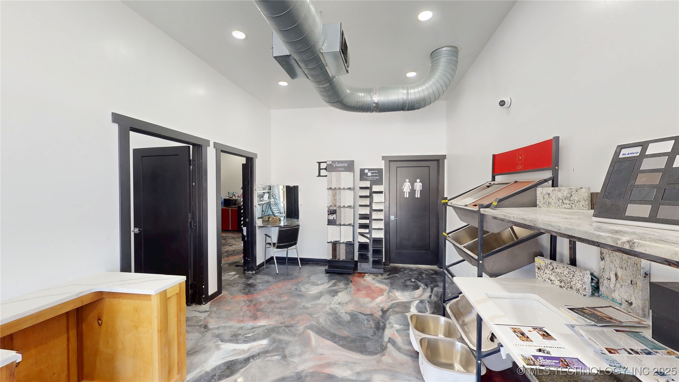 16473 County Road 1560