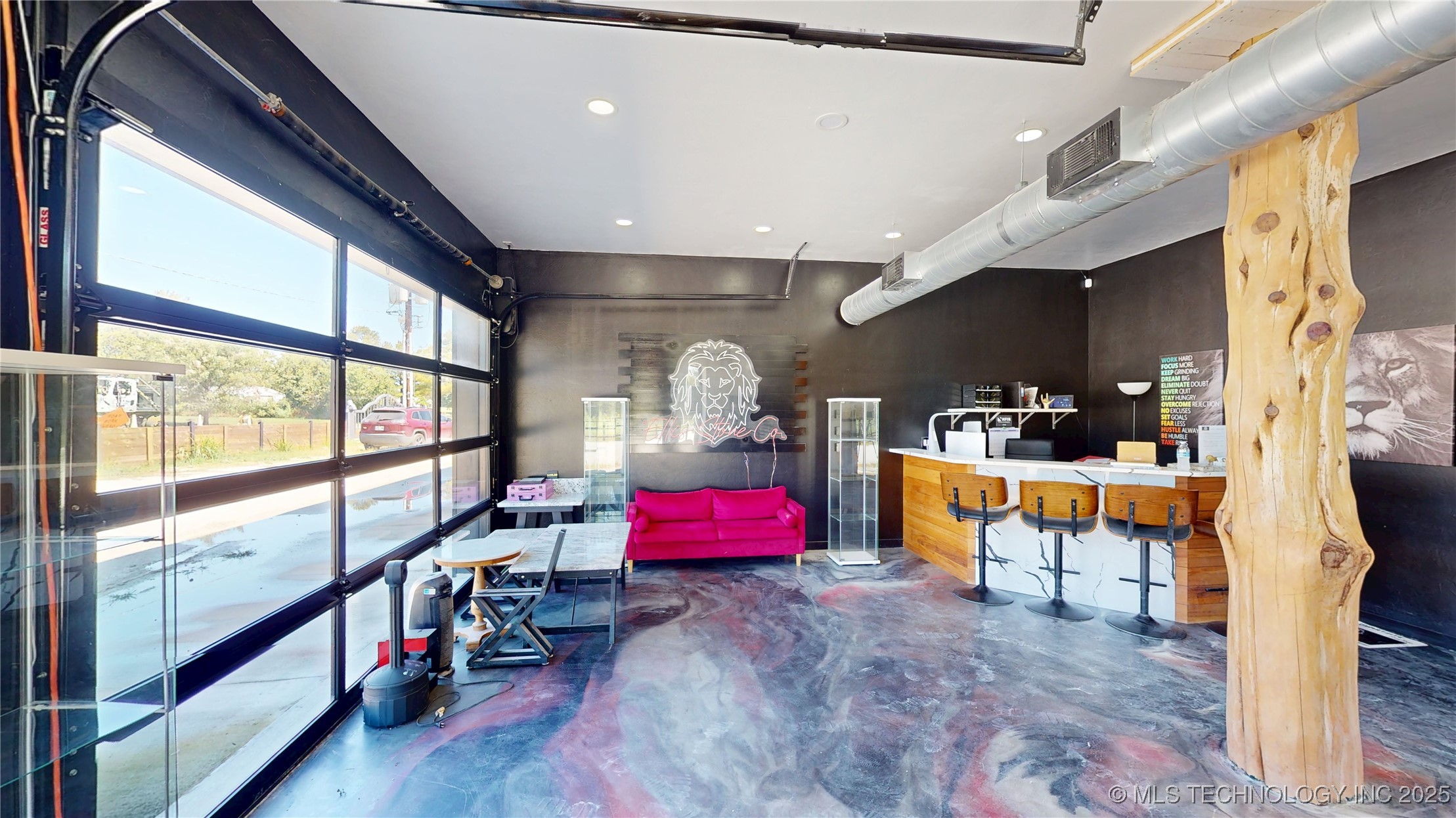 16473 County Road 1560