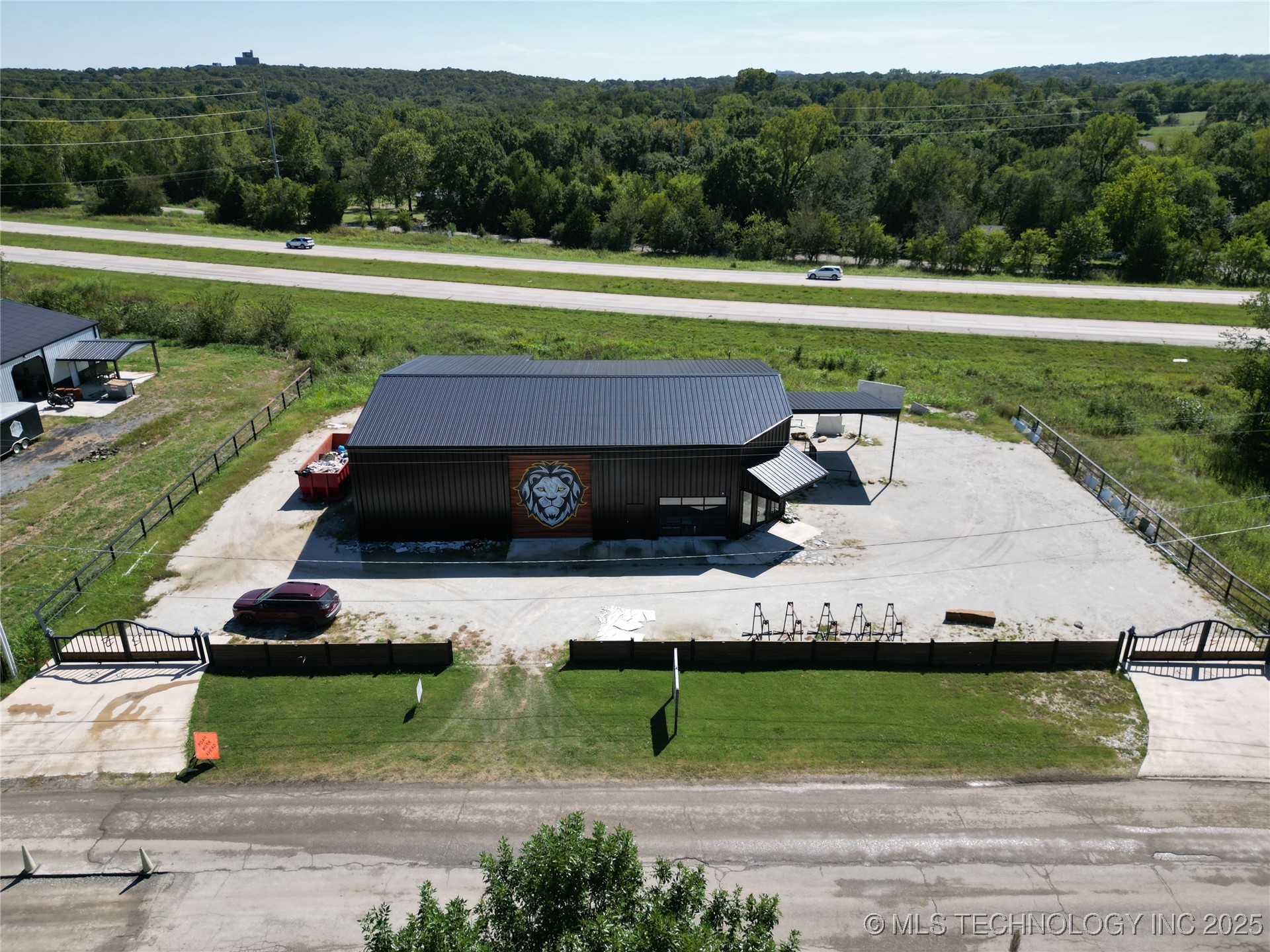 16473 County Road 1560