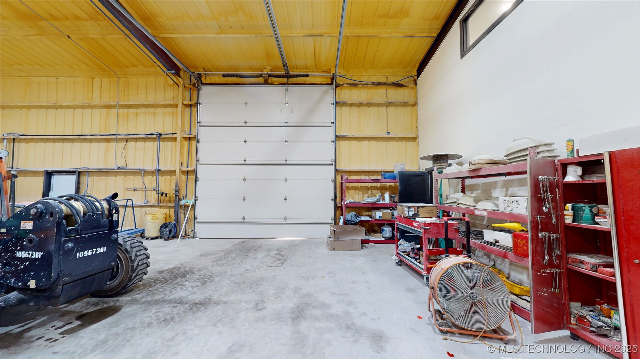 16473 County Road 1560