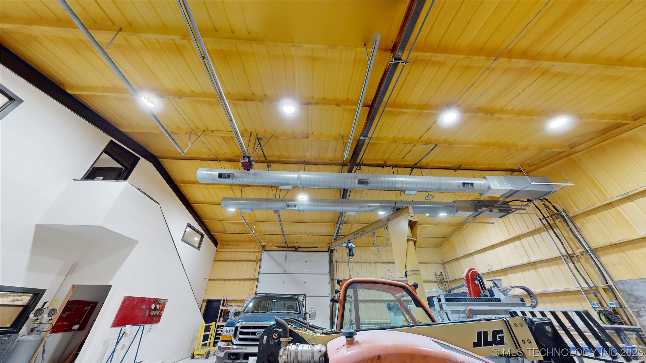 16473 County Road 1560