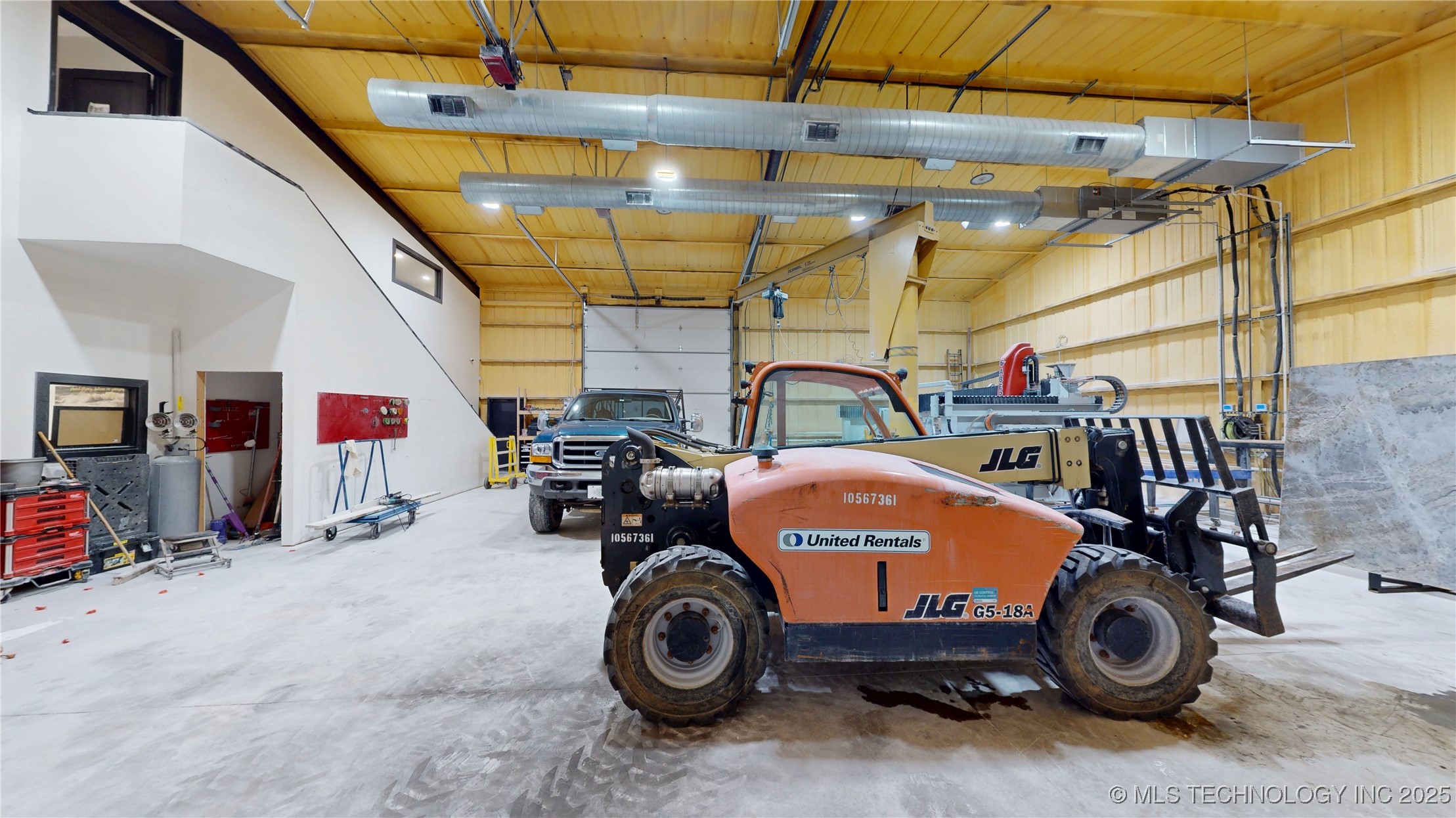 16473 County Road 1560