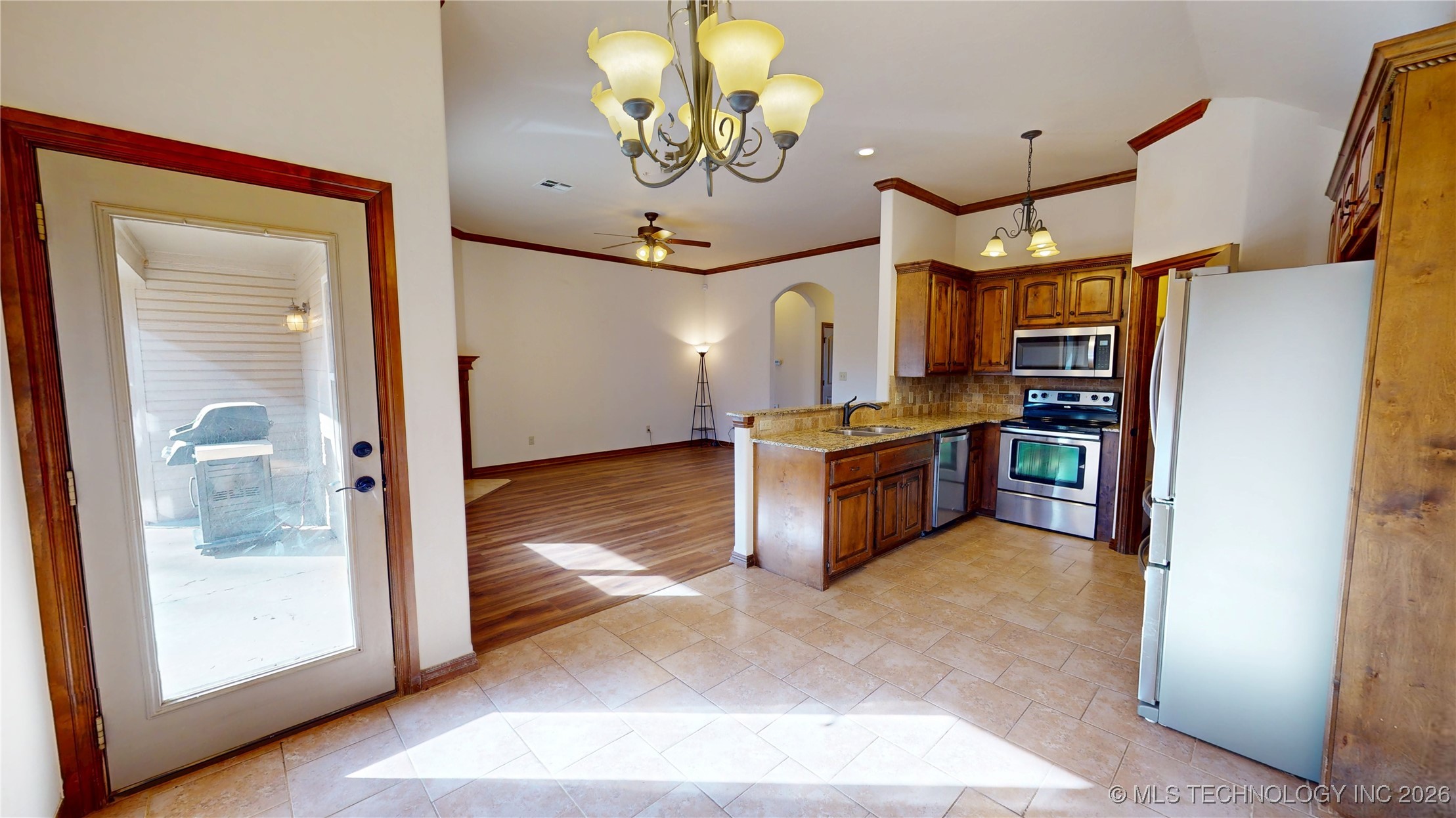 14051 County Road 1572