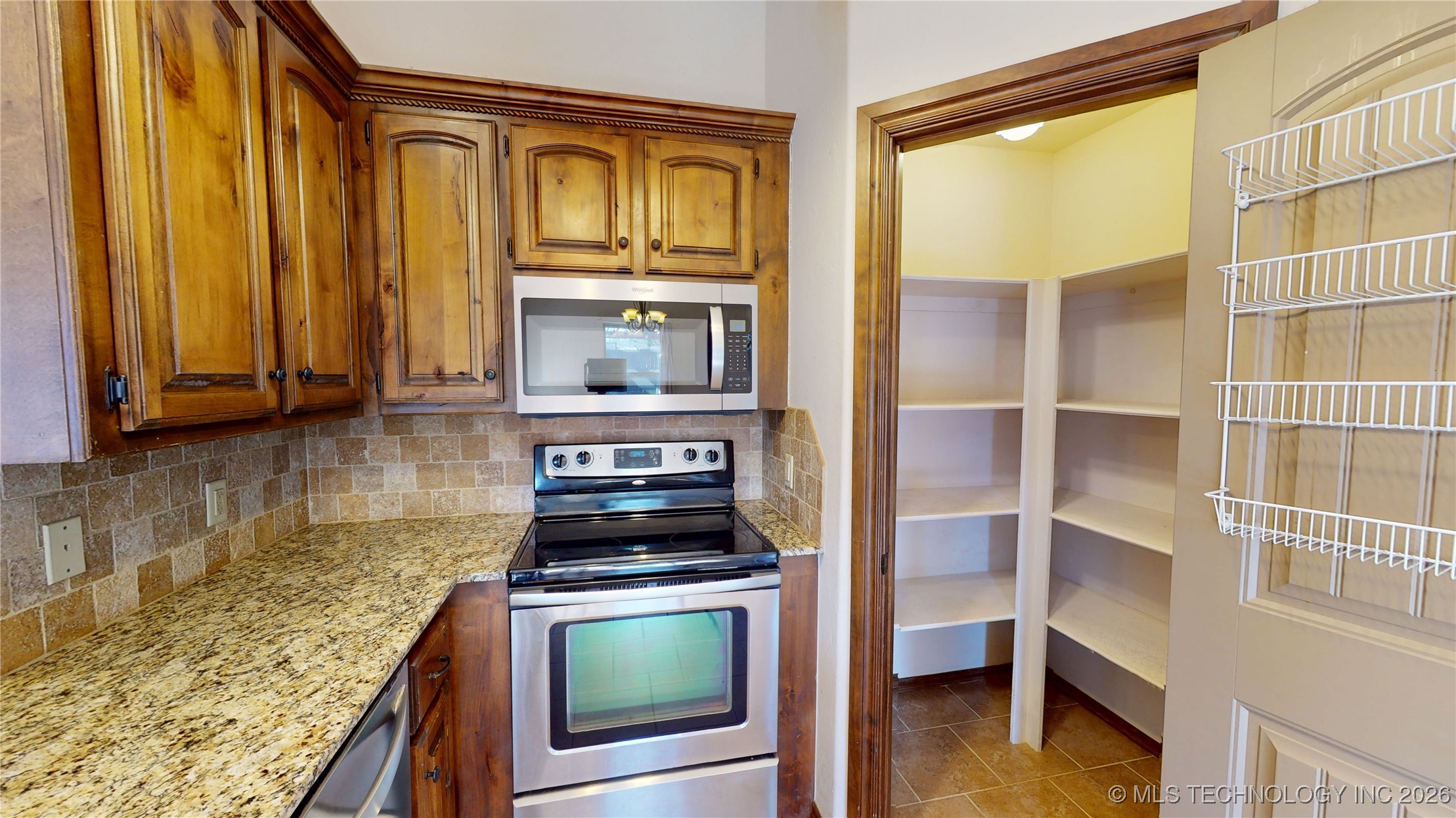 14051 County Road 1572