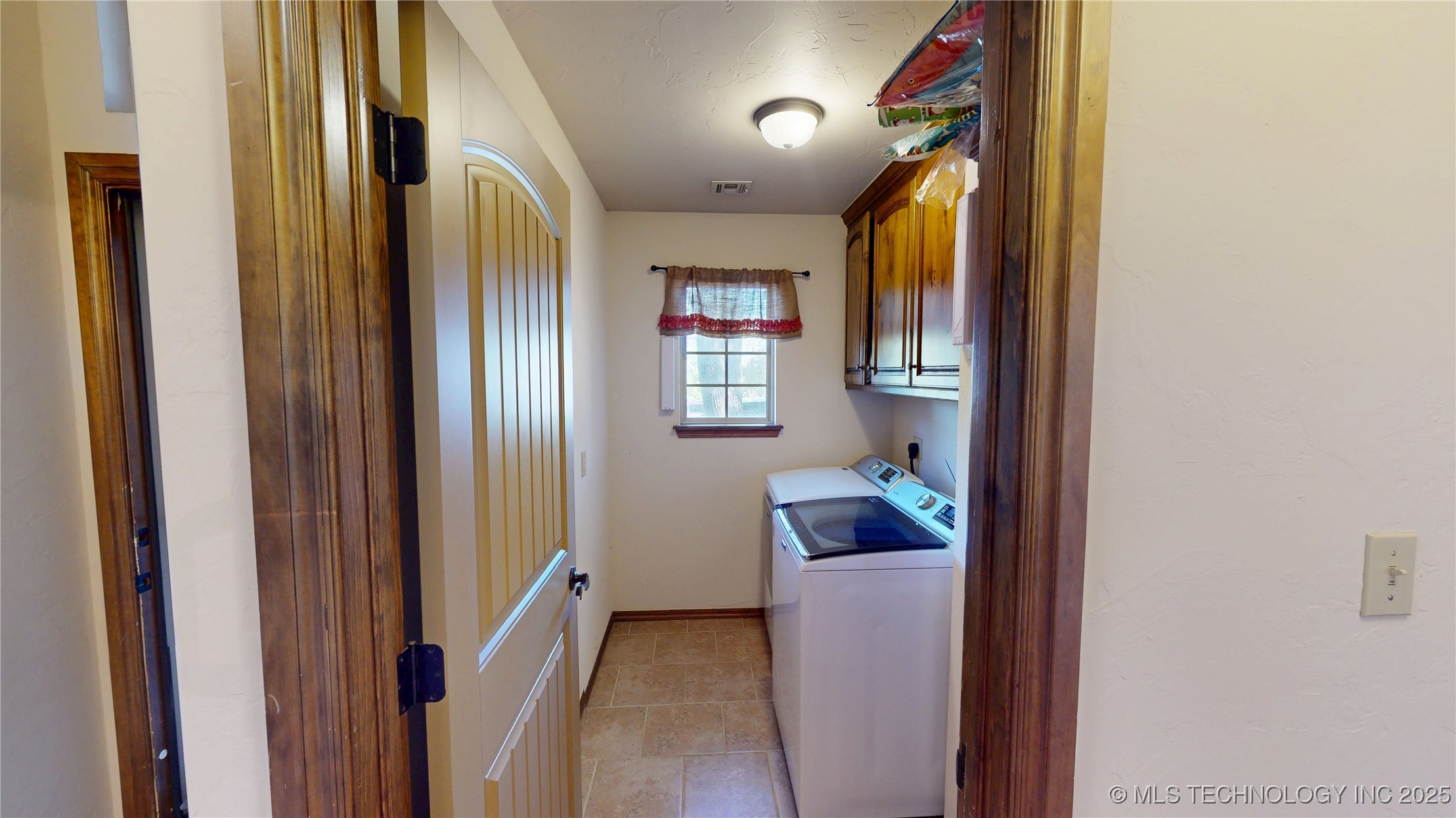 14051 County Road 1572