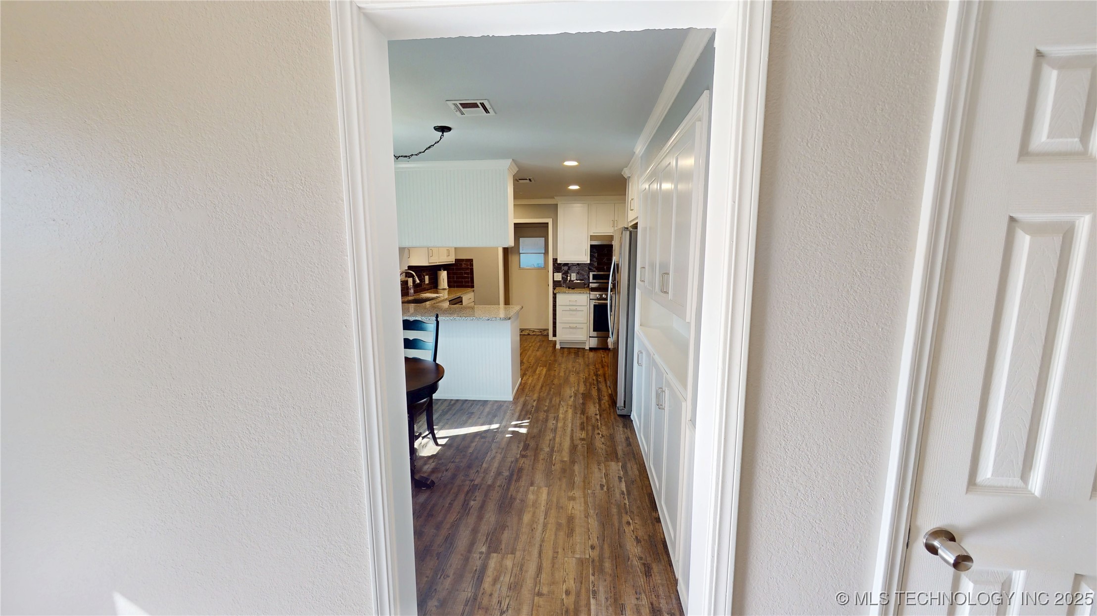 16924 County Road 1517