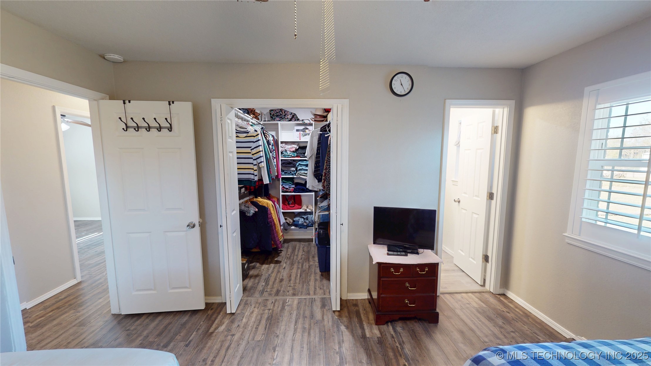 16924 County Road 1517