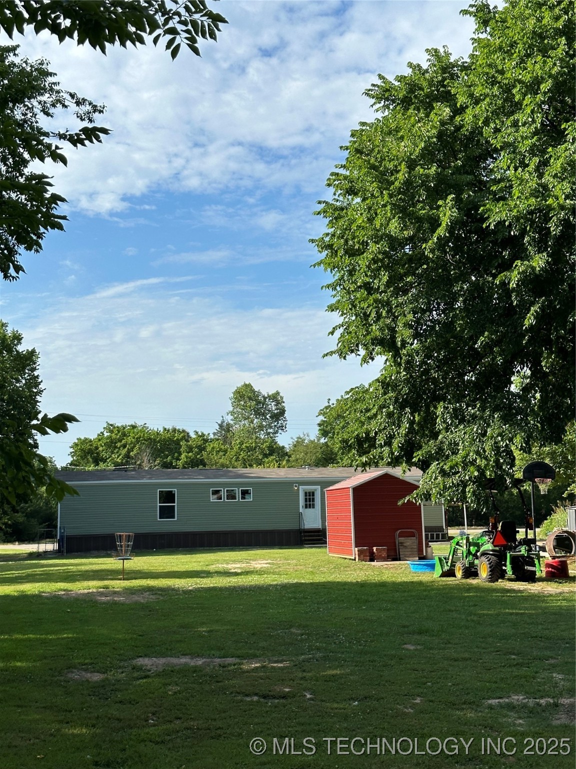 413 State Highway 1E