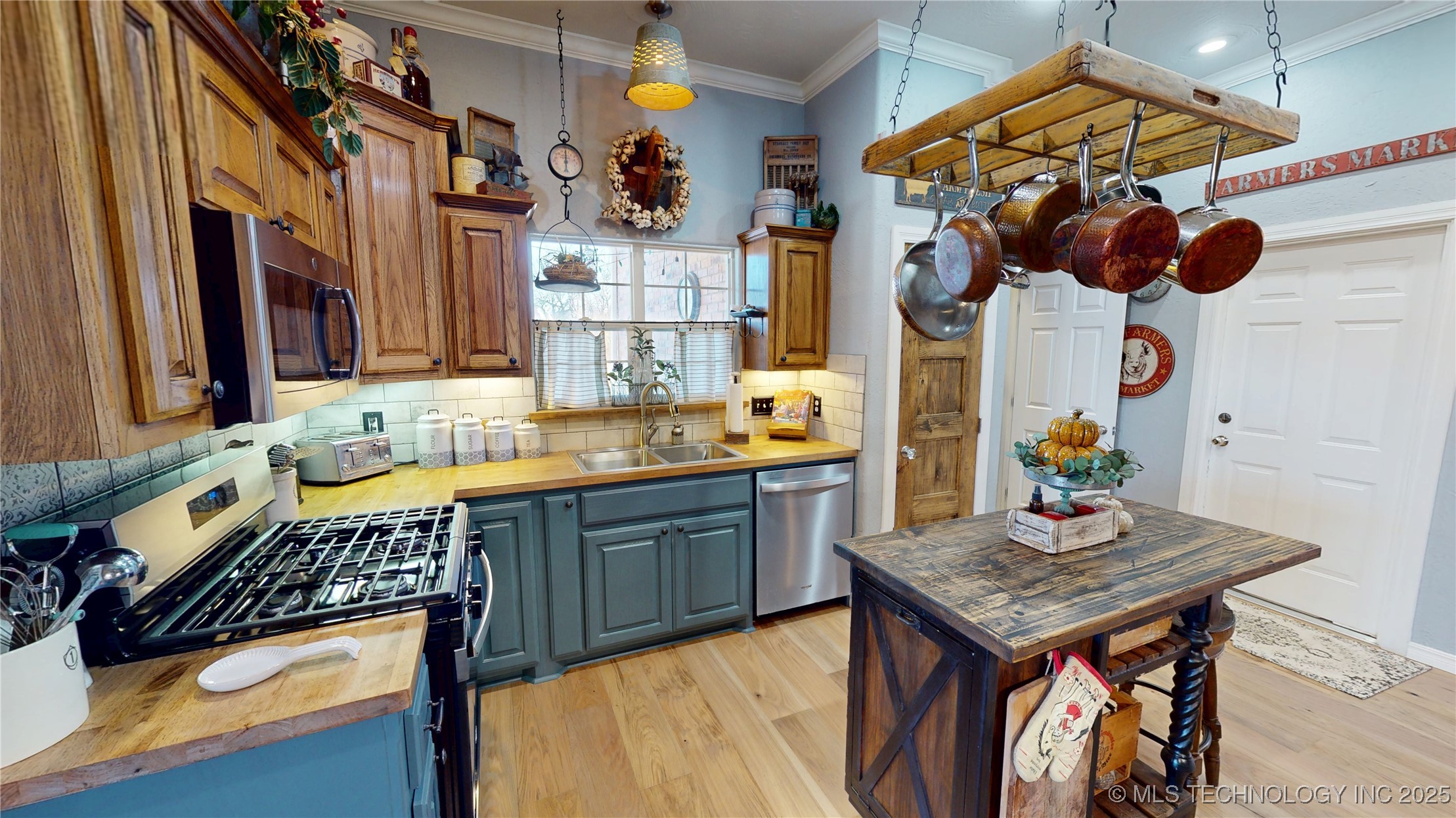 16200 County Road 3635