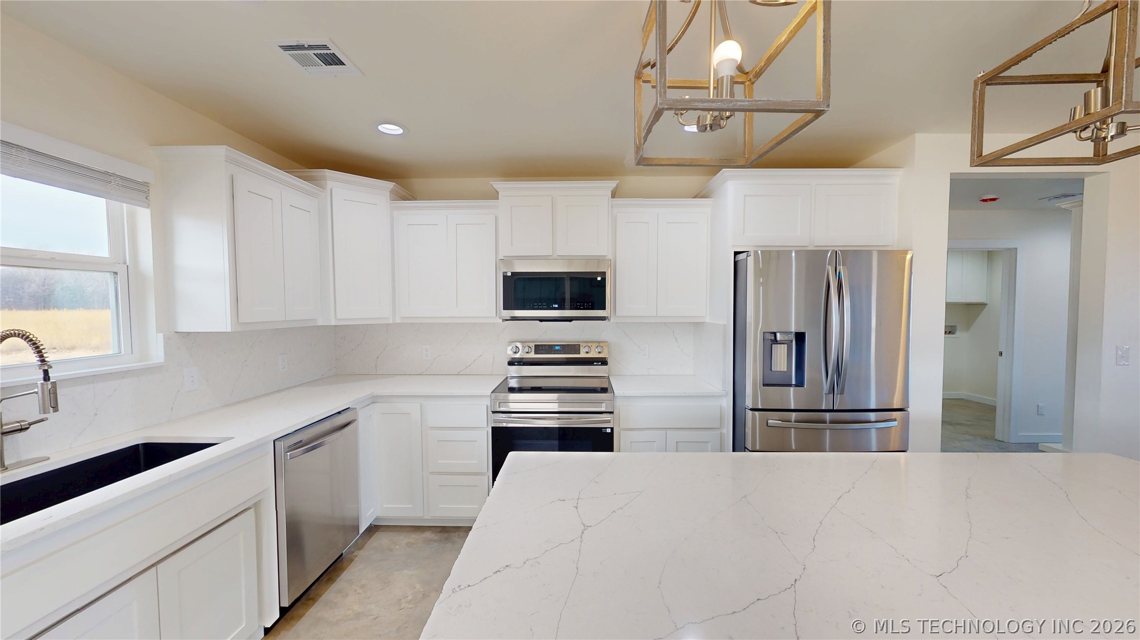 11767 Xander