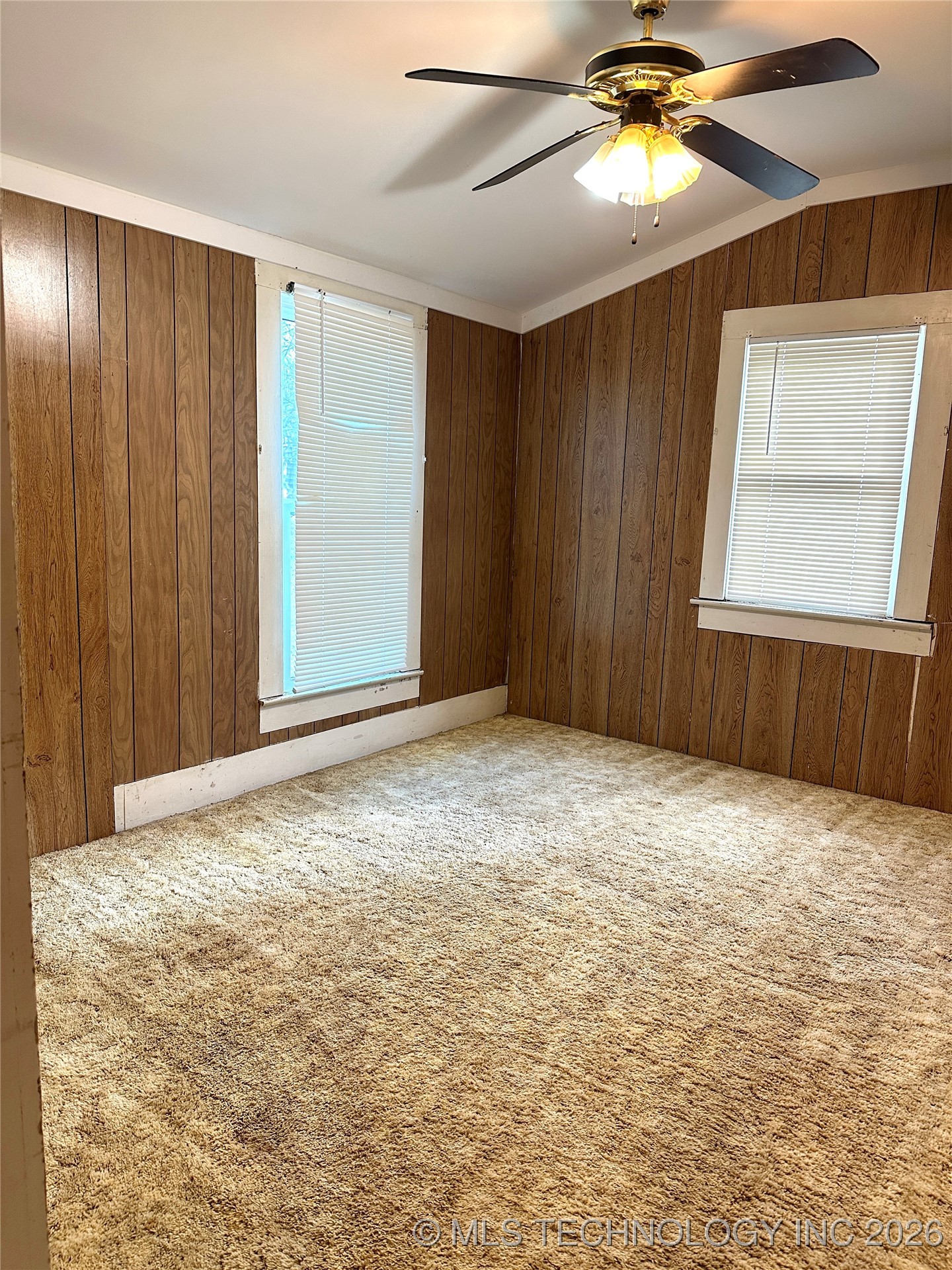 411 W 8th