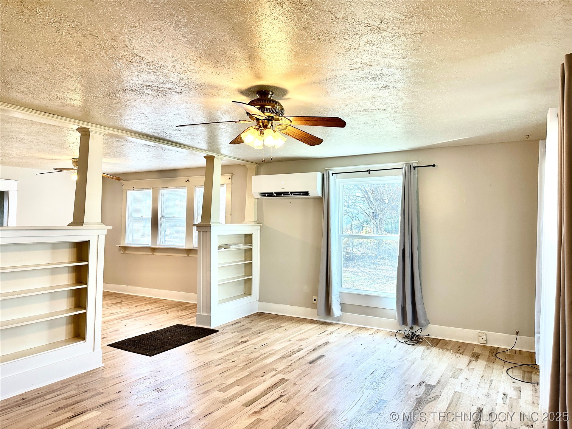 411 W 8th