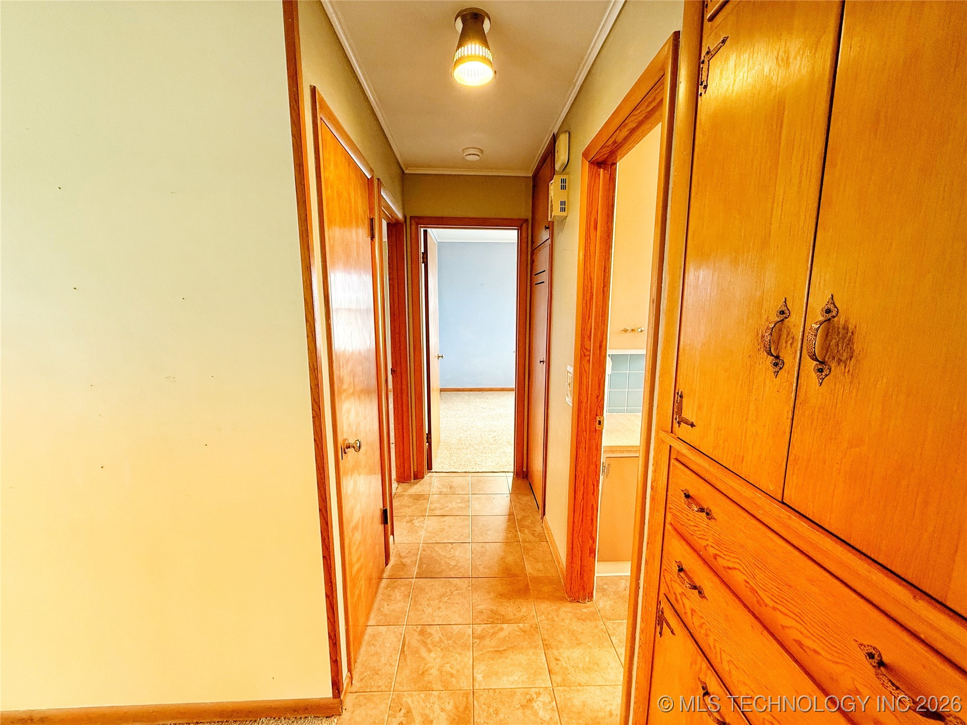 2106 N Quincy