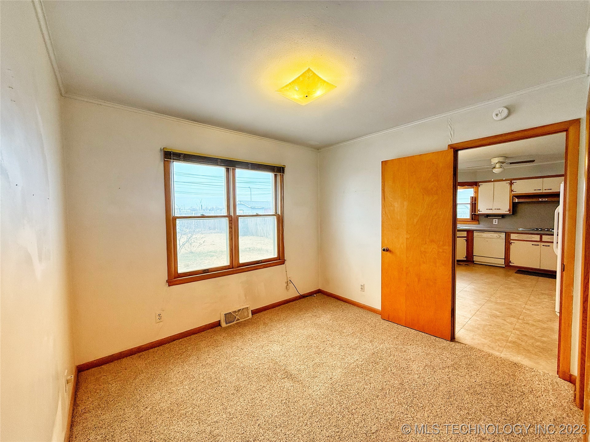 2106 N Quincy
