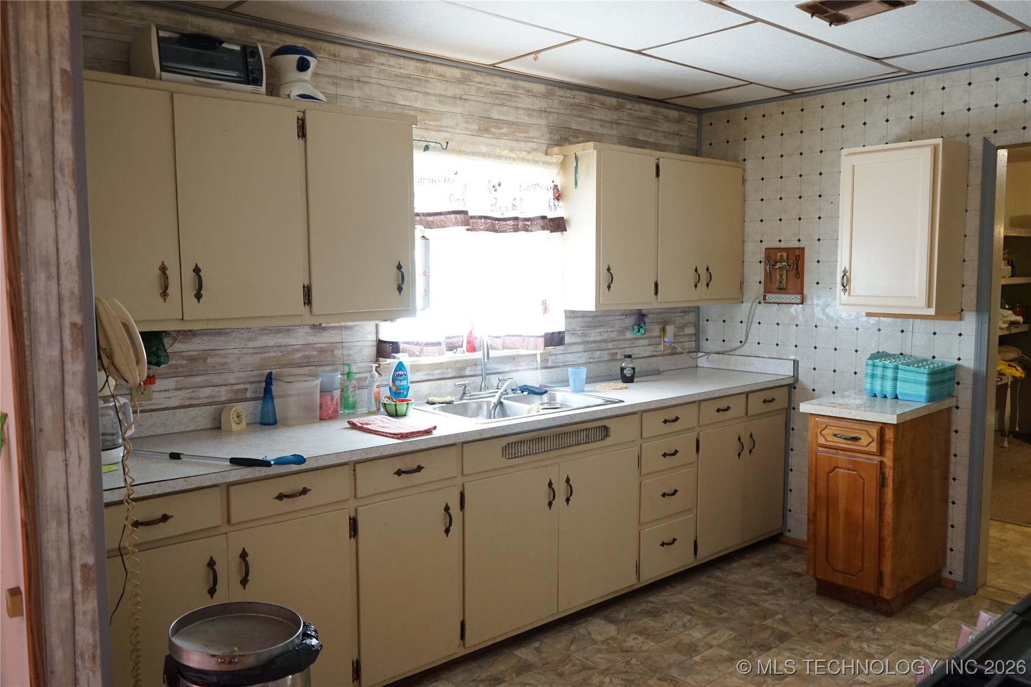 20571 County Road 1600