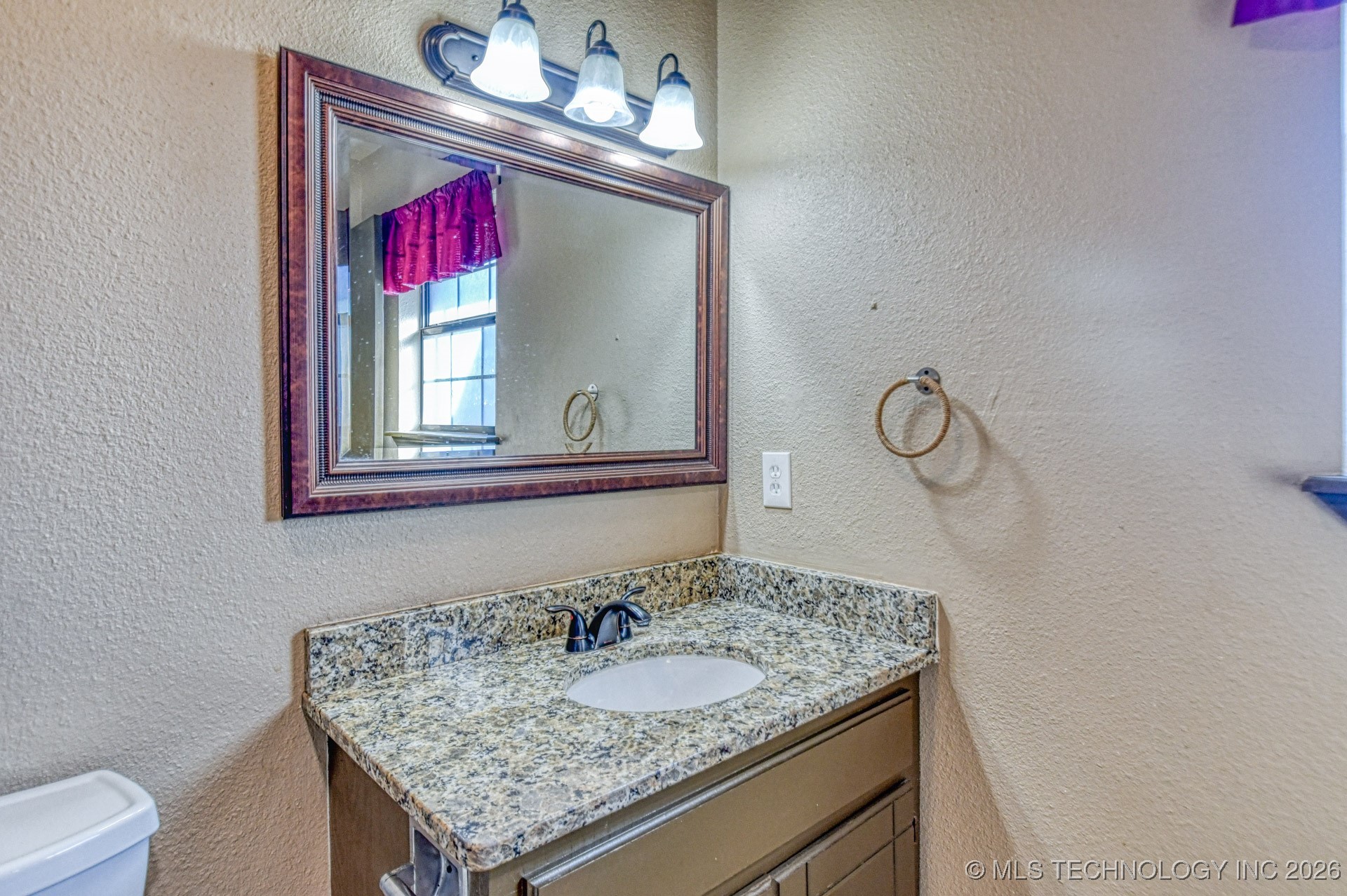 16057 County Road 3536