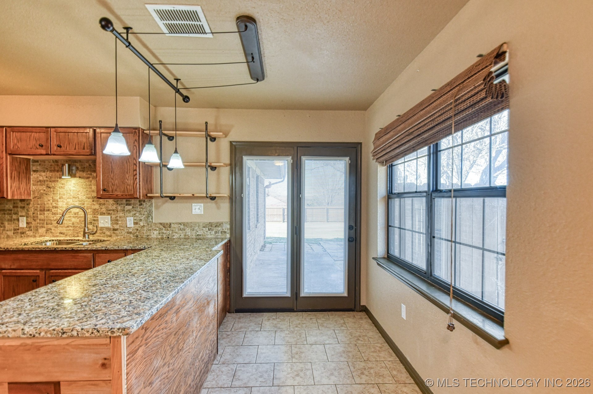 16057 County Road 3536