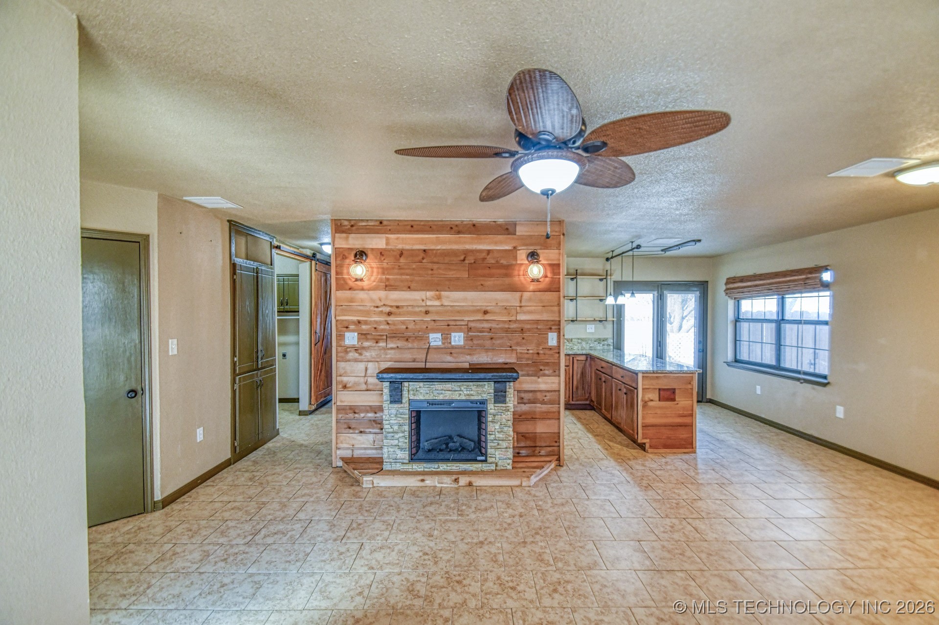 16057 County Road 3536