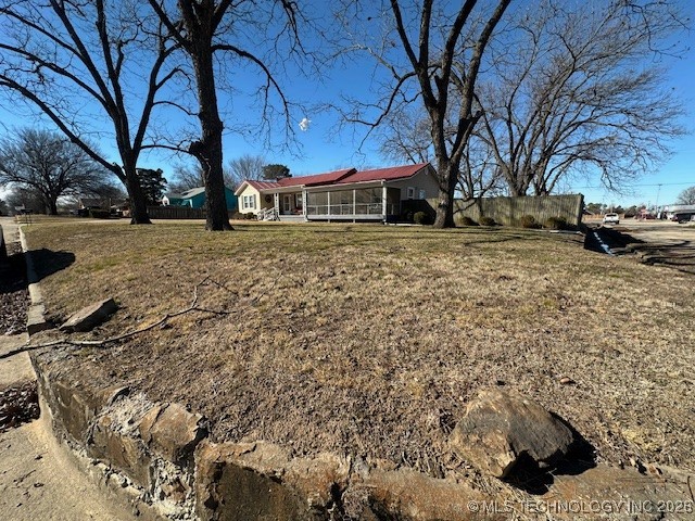 924 N Burns