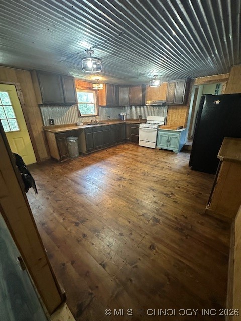 2648 N 382 C