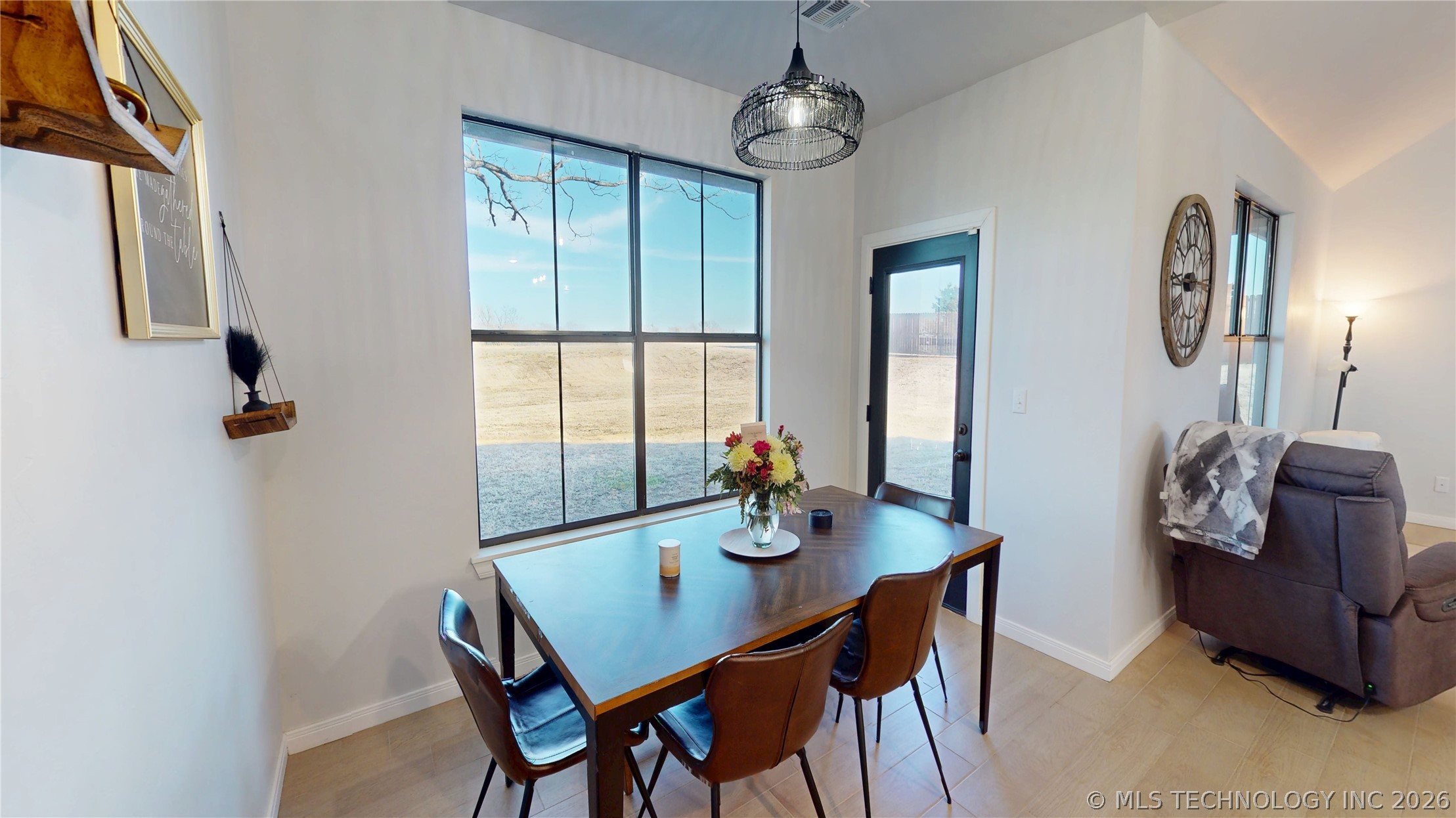 11908 County Road 3513 Loop