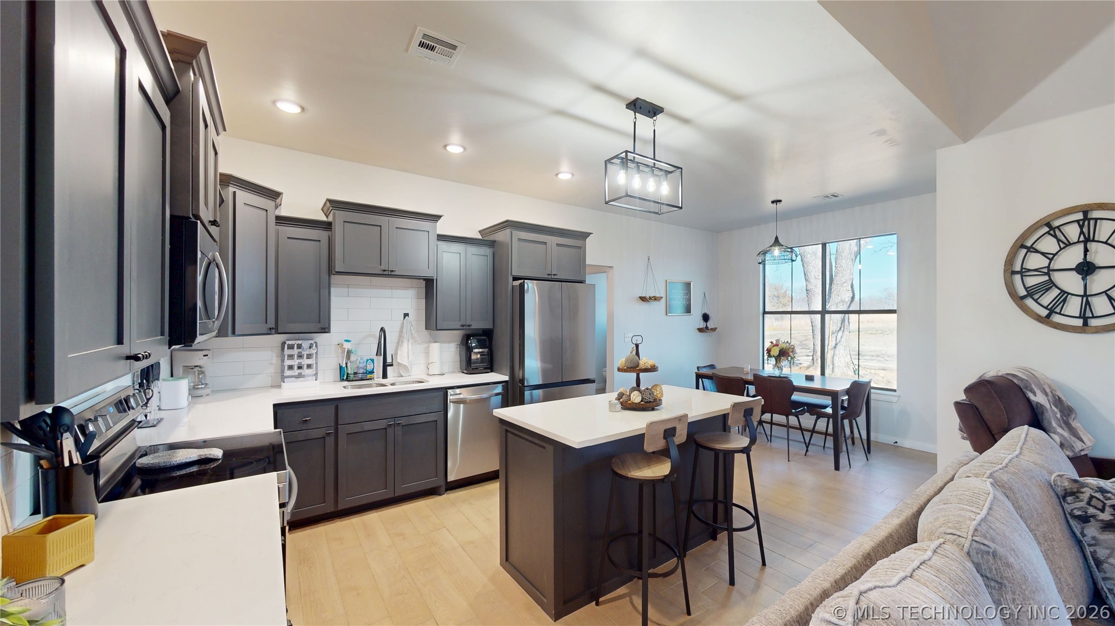 11908 County Road 3513 Loop