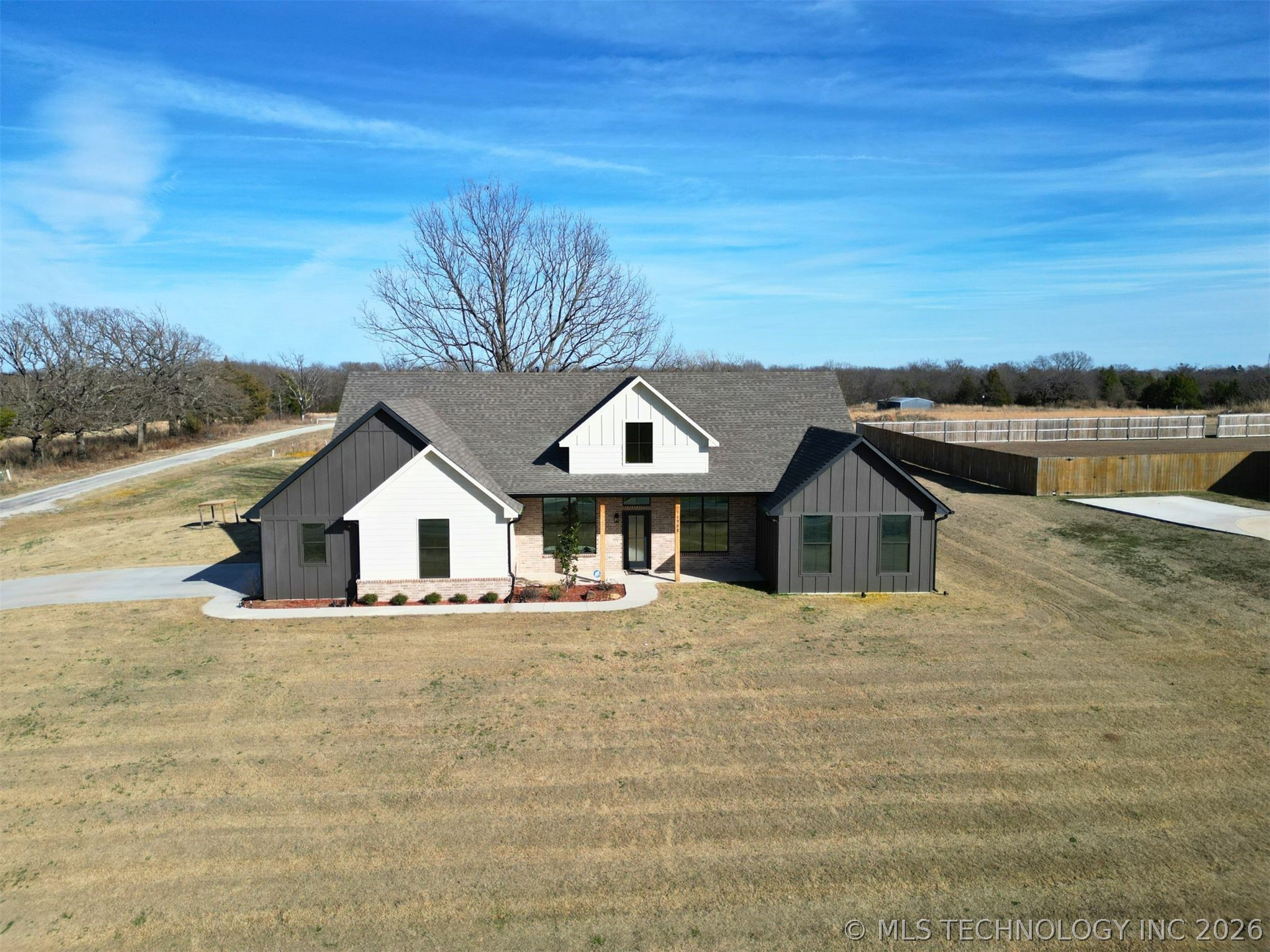11908 County Road 3513 Loop