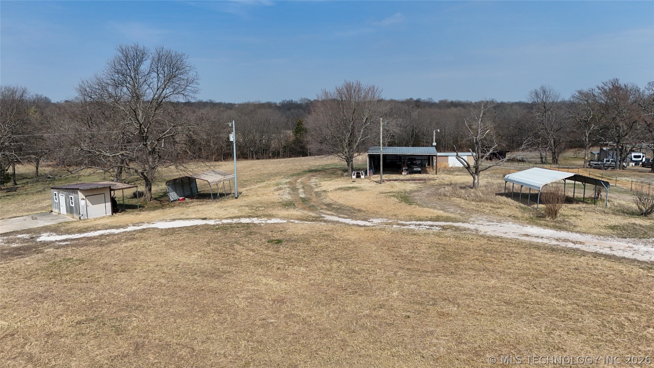 8528 County Road 1570