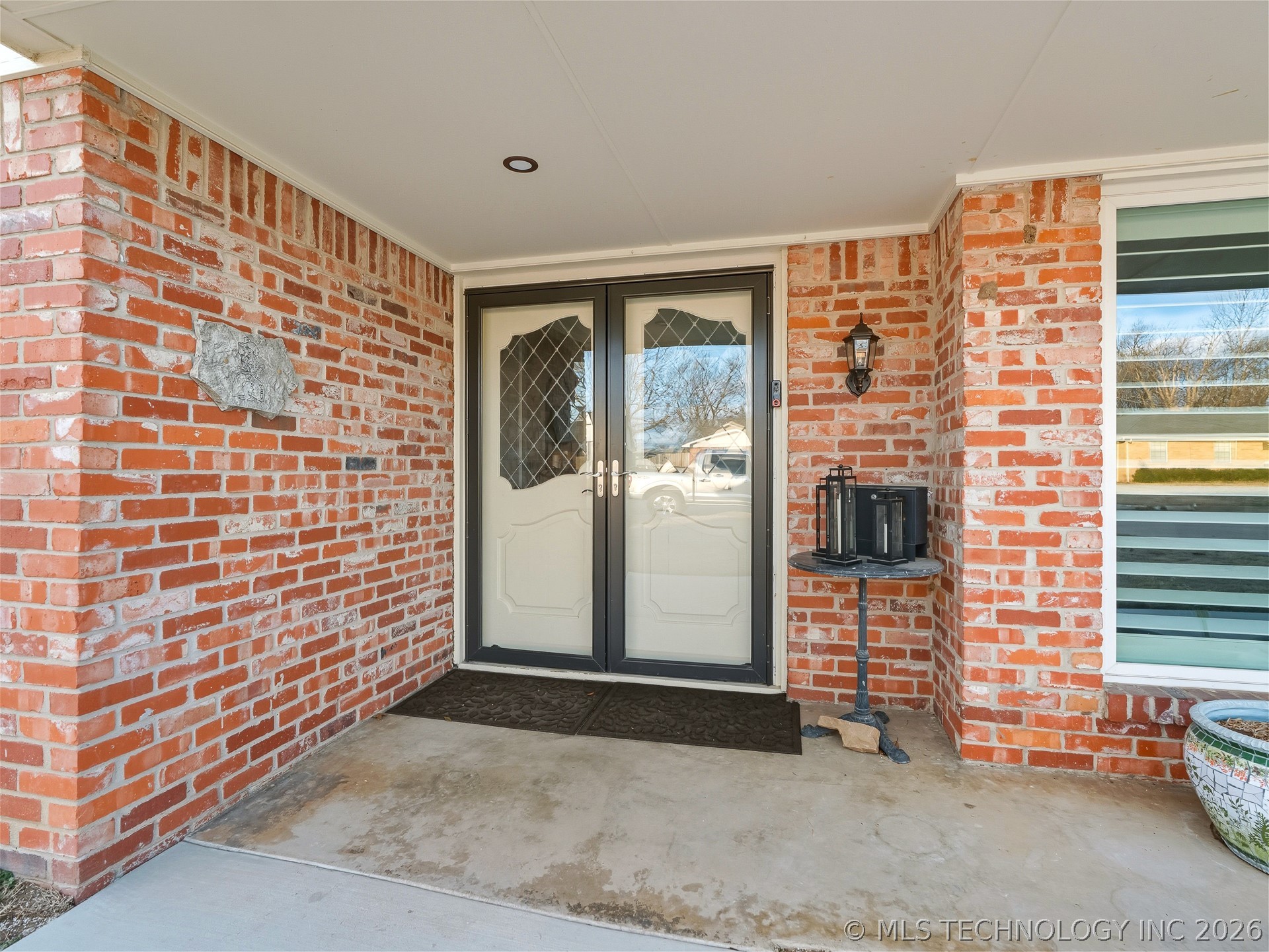 605 Ann Avenue