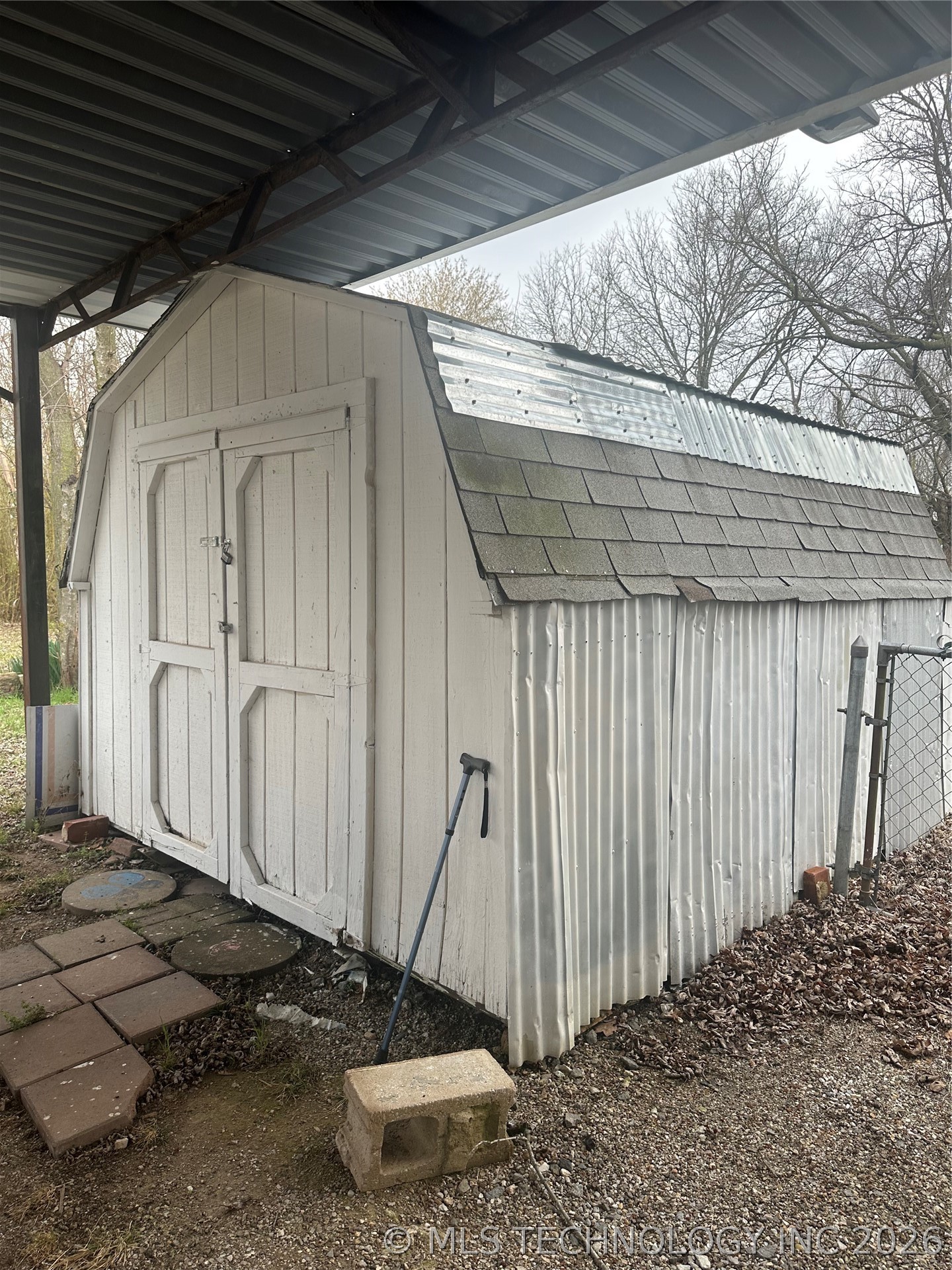 201 W Broadway
