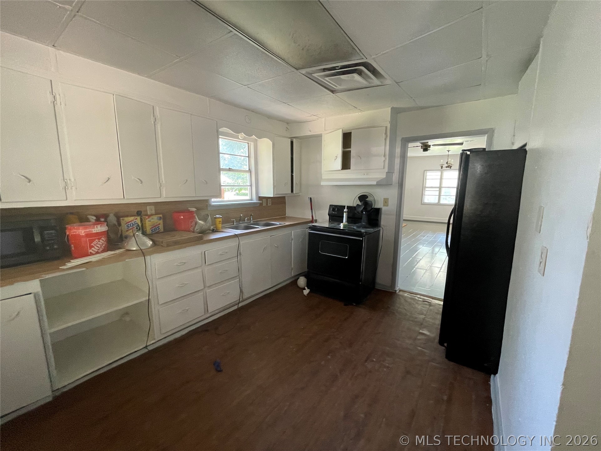 500 W 16 Street