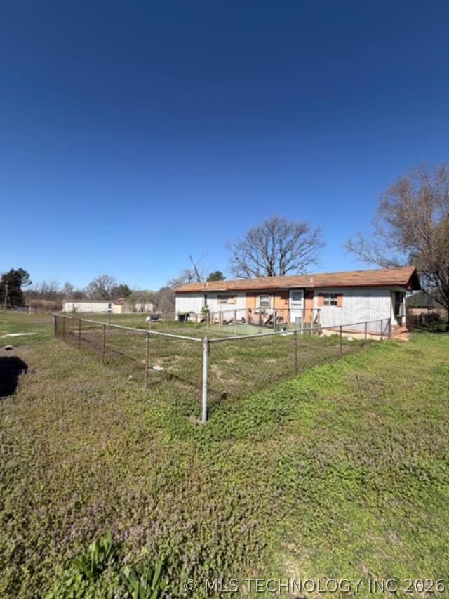 510 E Willow