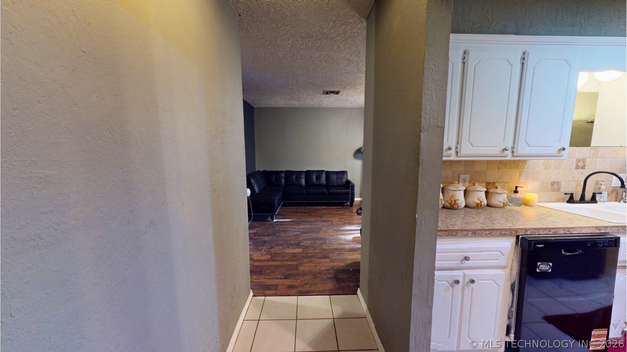 15912 County Road 1592