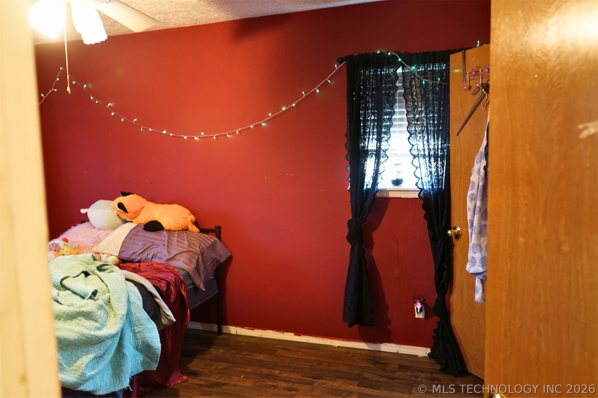 15912 County Road 1592